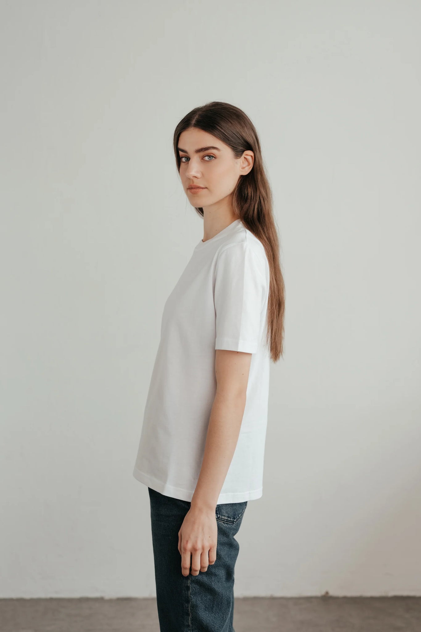Fitted t-shirt in white by sonho stories
