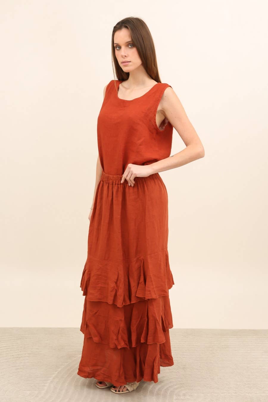 Noe maxi linen skirt in white – BEYOND STUDIOS