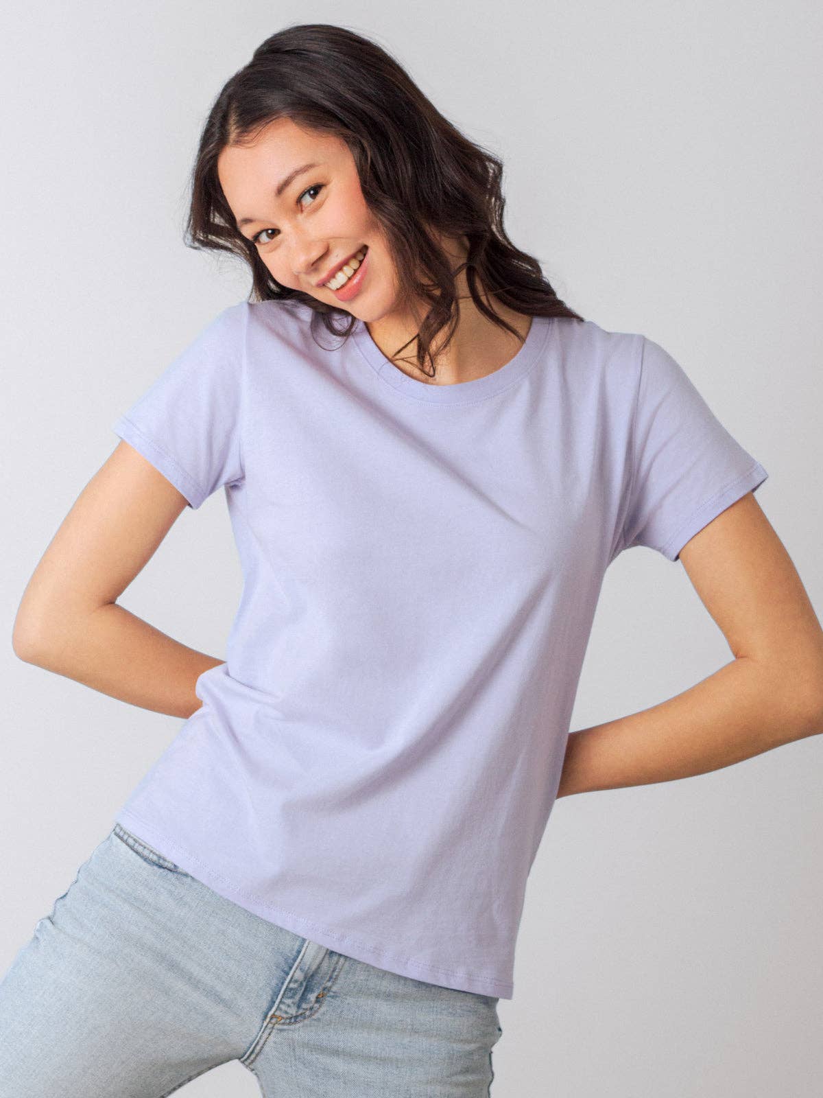 T-Shirt Frauen: White / L – BEYOND STUDIOS