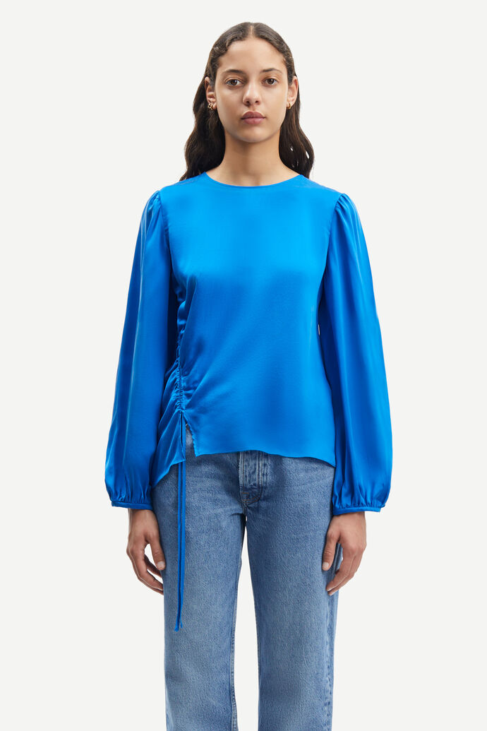 Elvira blouse in skydiver