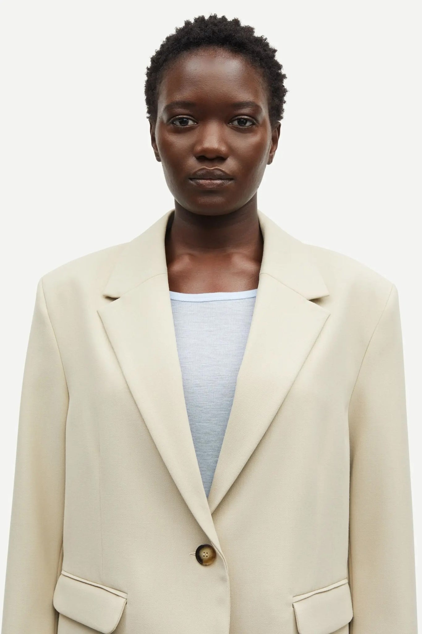 Haven blazer white blazer in white pepper