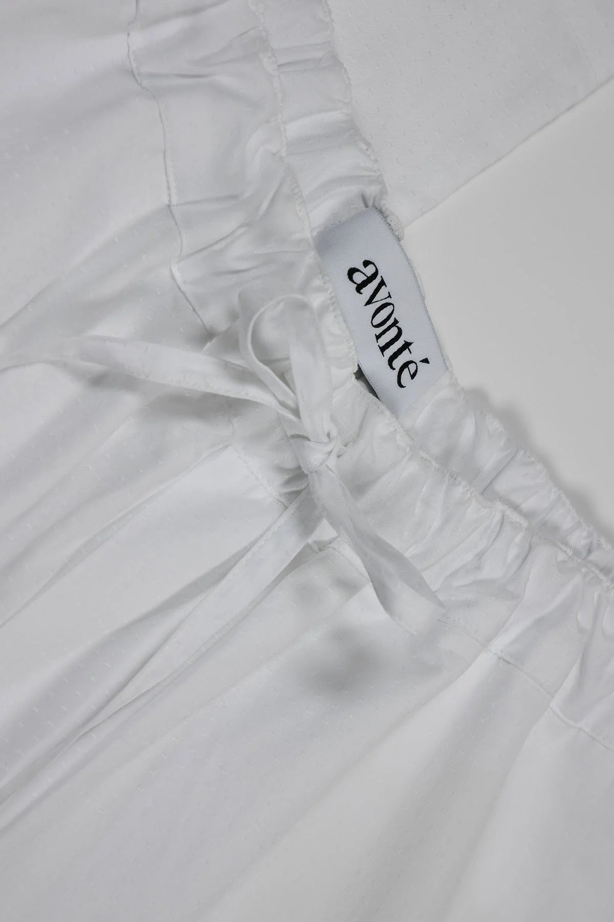 Light cotton pyjama in worthy white by avonté