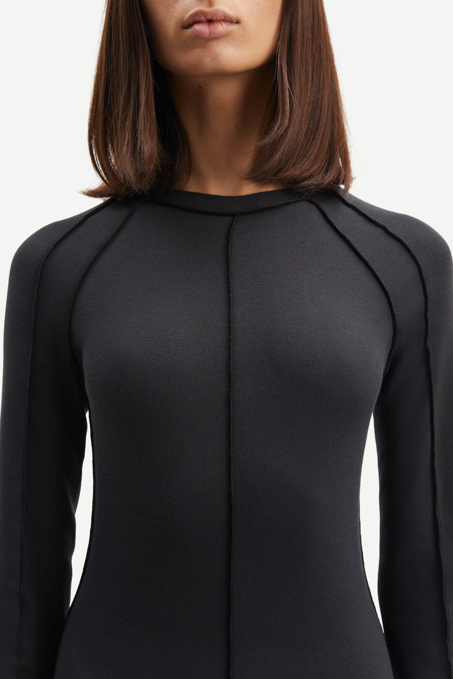 Sasloan dress in phantom