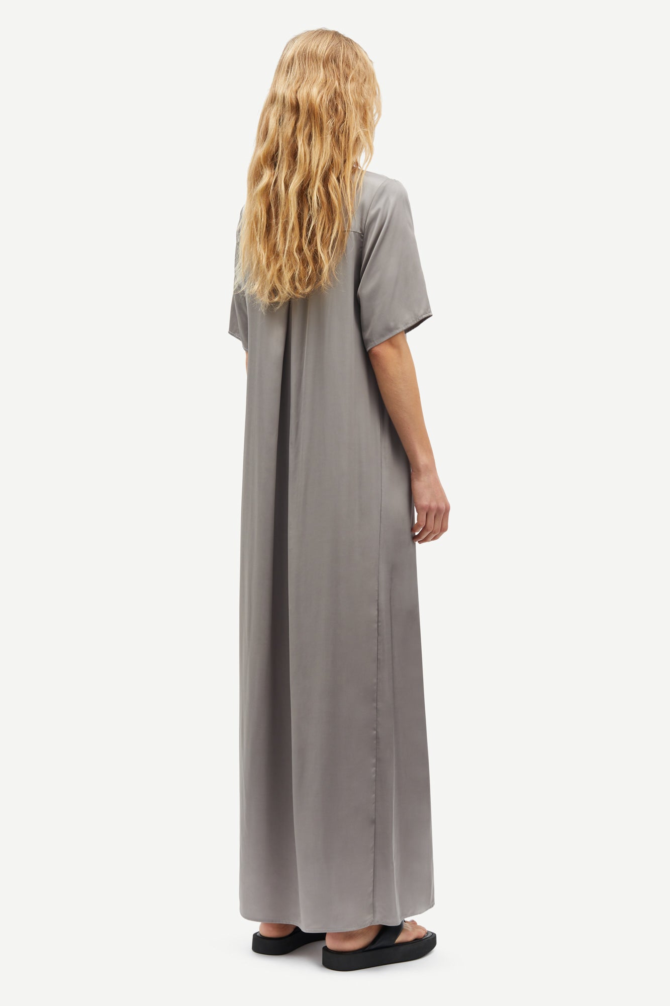 Silky maxi dress in steeple gray