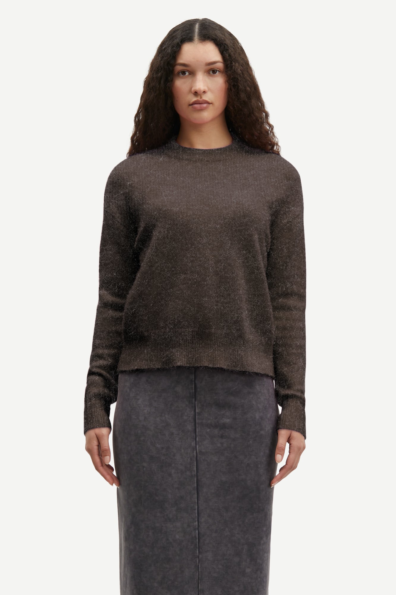 Anour knitted sweater in chocolate