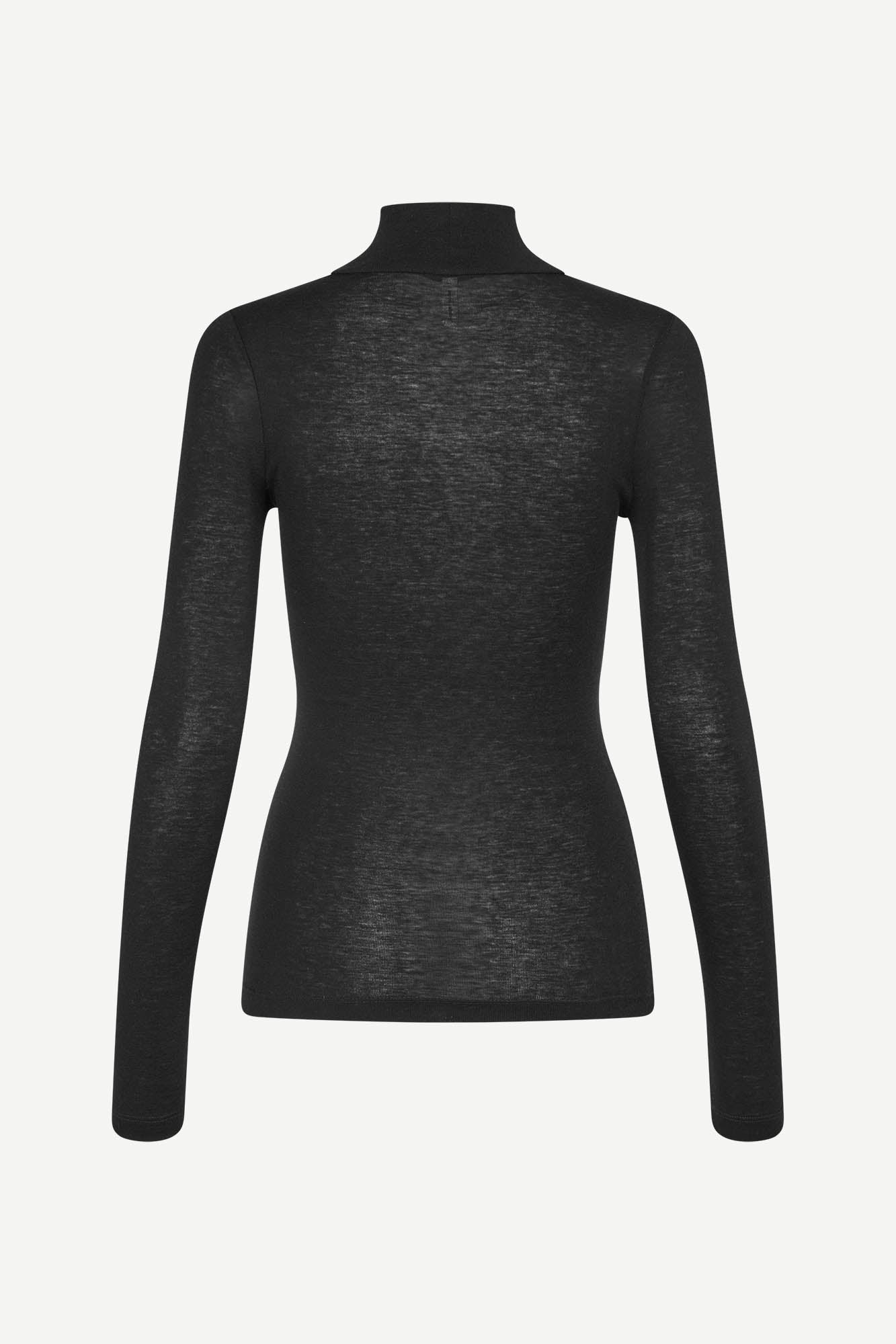 Light wool turtleneck longsleeve in black