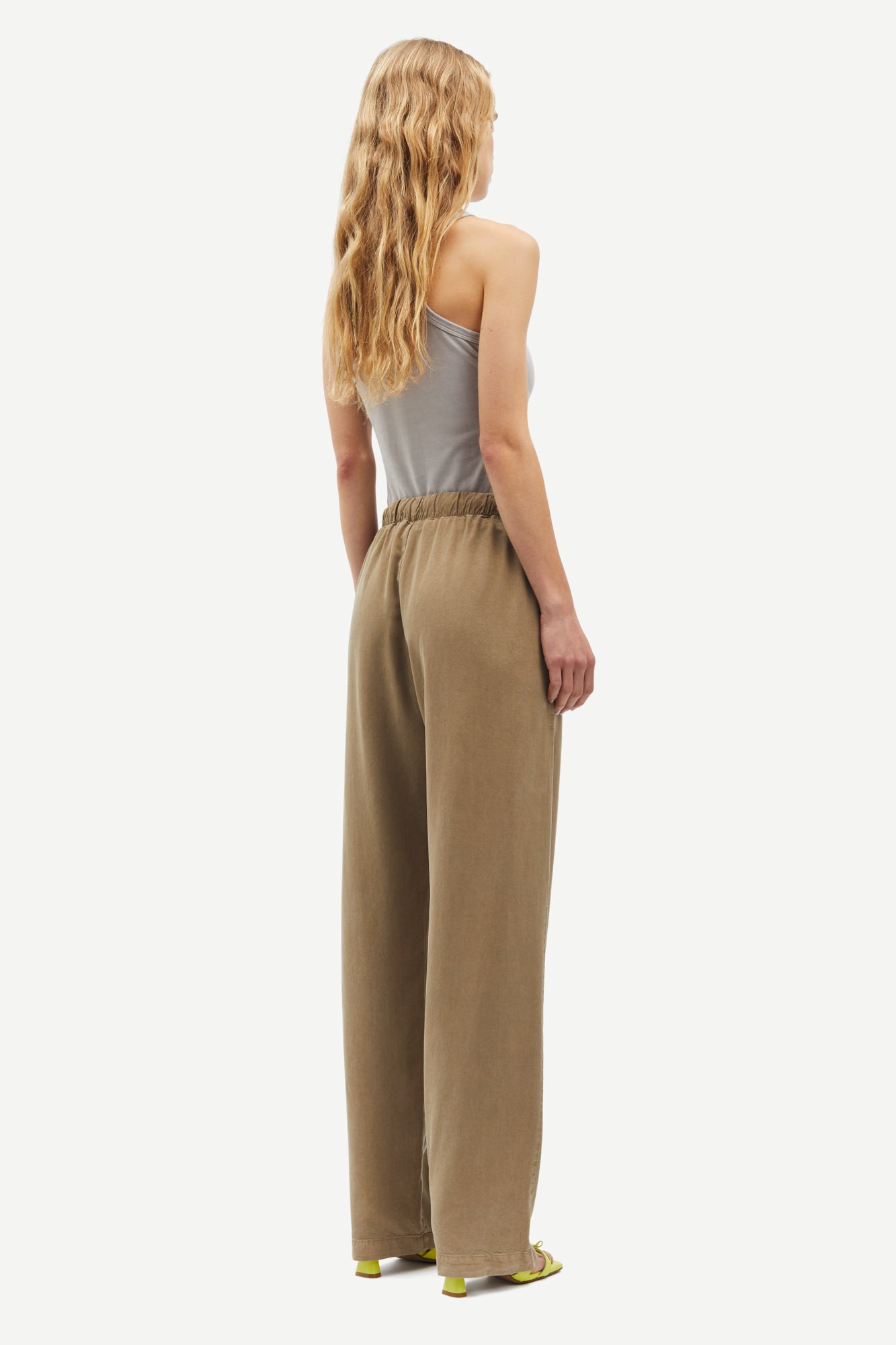 Soft drawstring trousers in lead gray