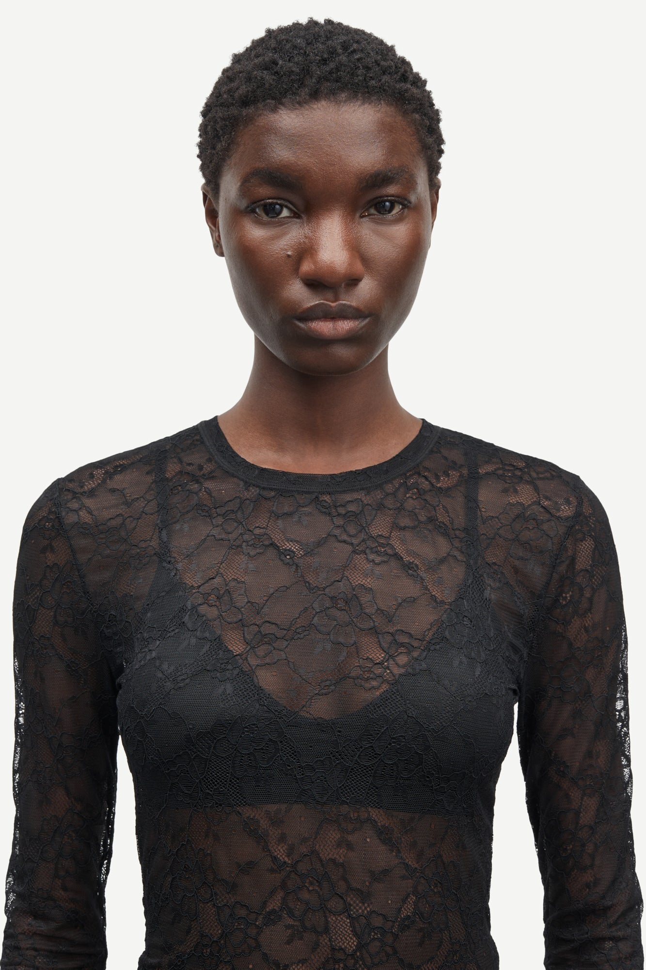 Lace body in black