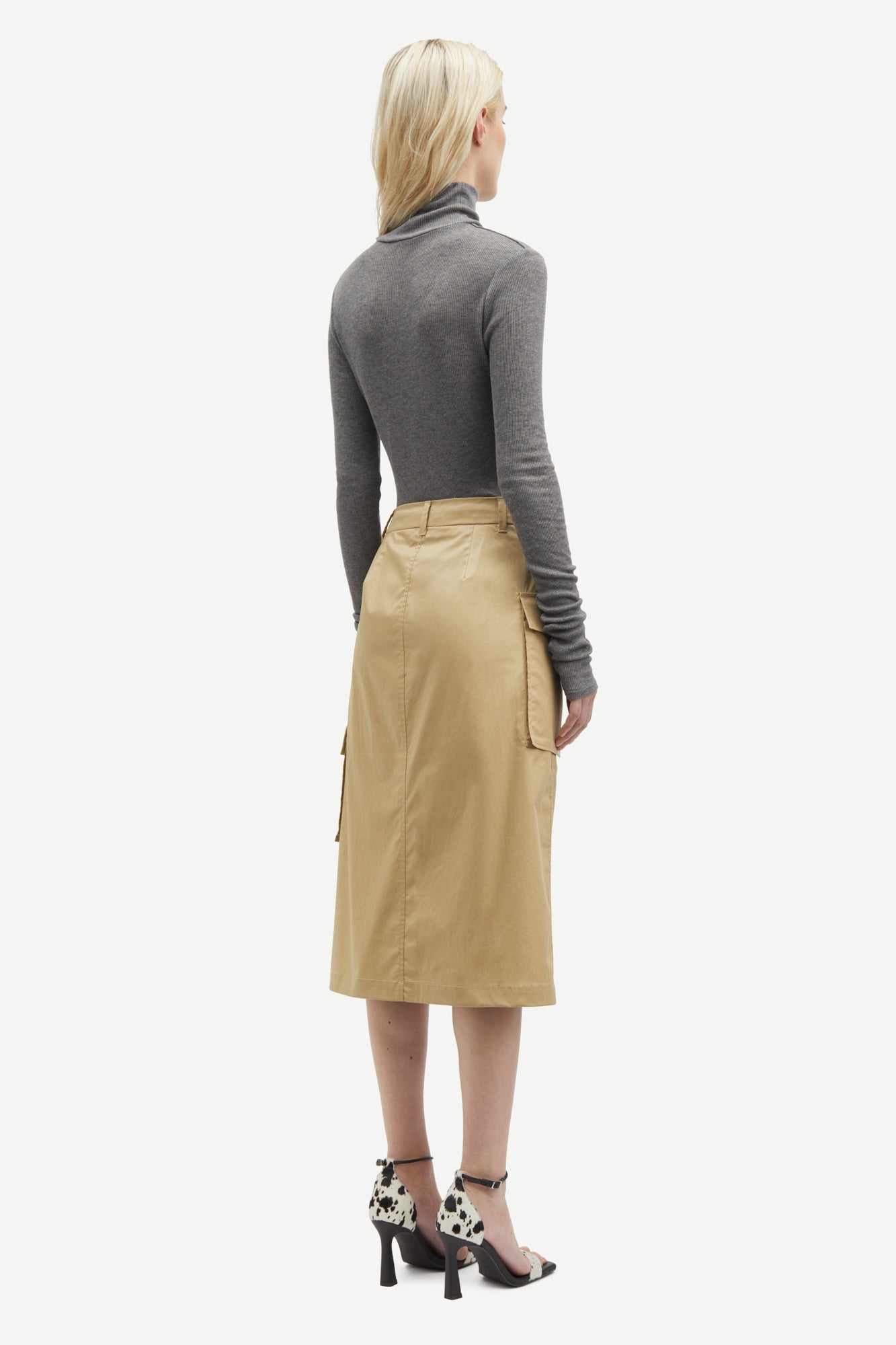 Sasonnet longsleeve turtleneck in mid grey