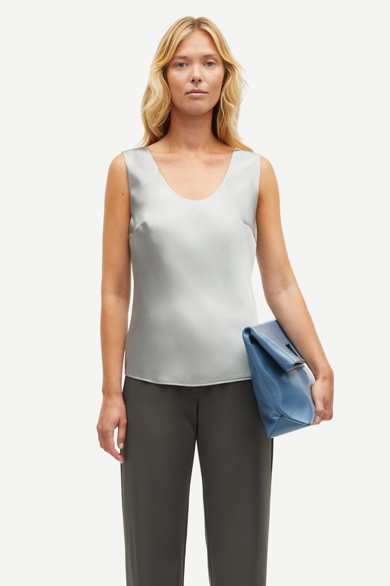 Silky top in limestone