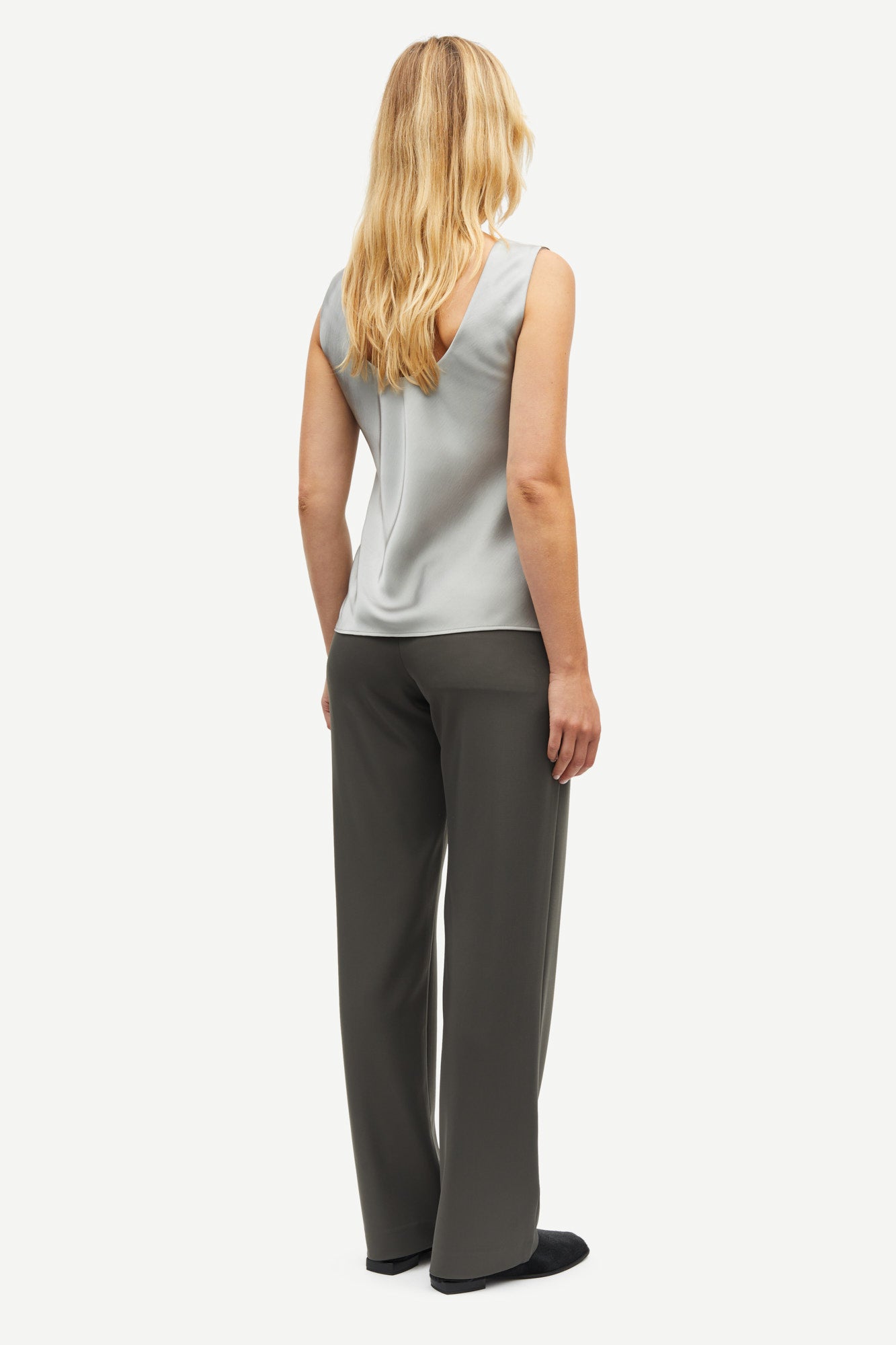 Silky top in limestone