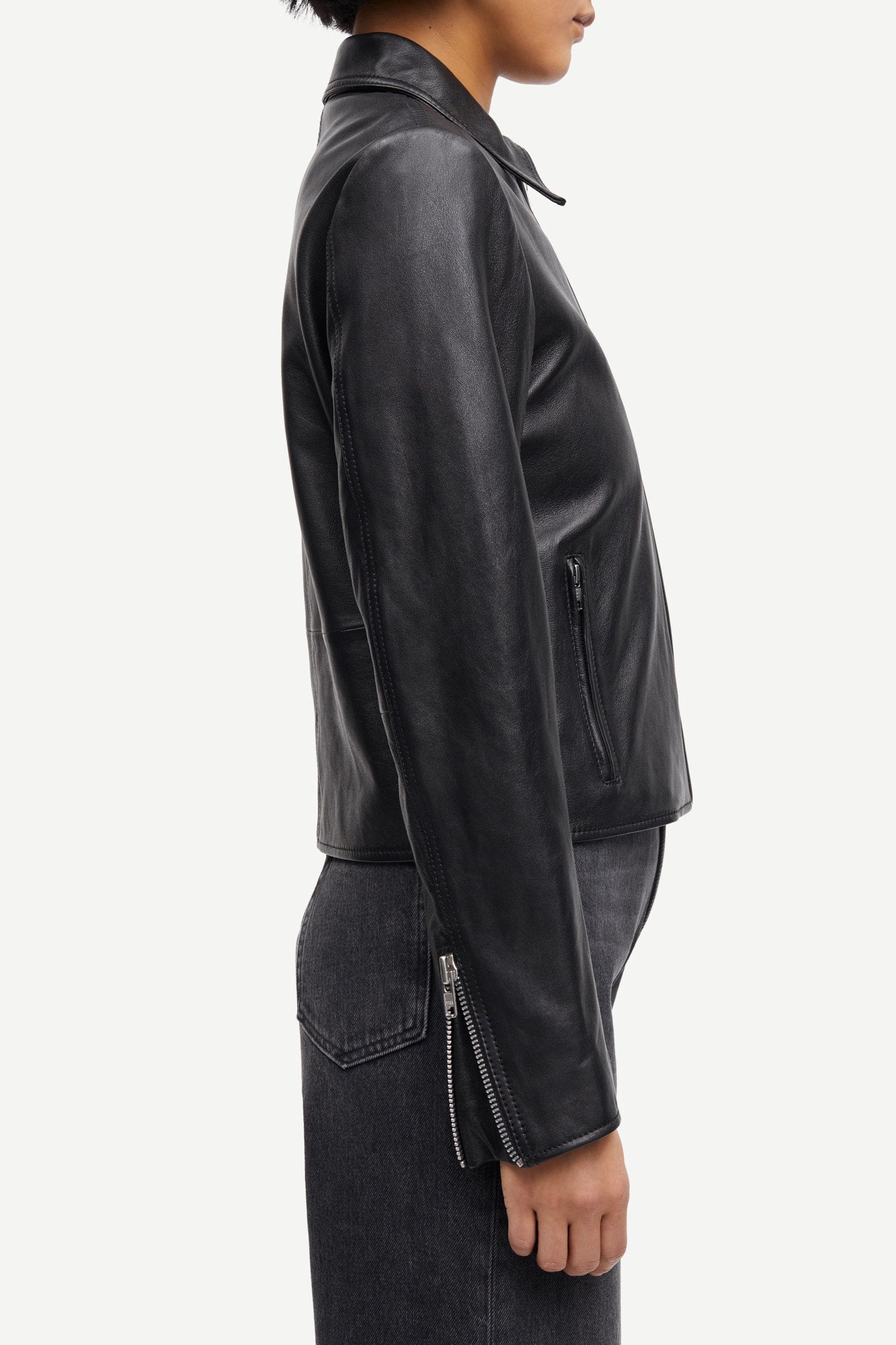 Sashiloh leather jacket in black