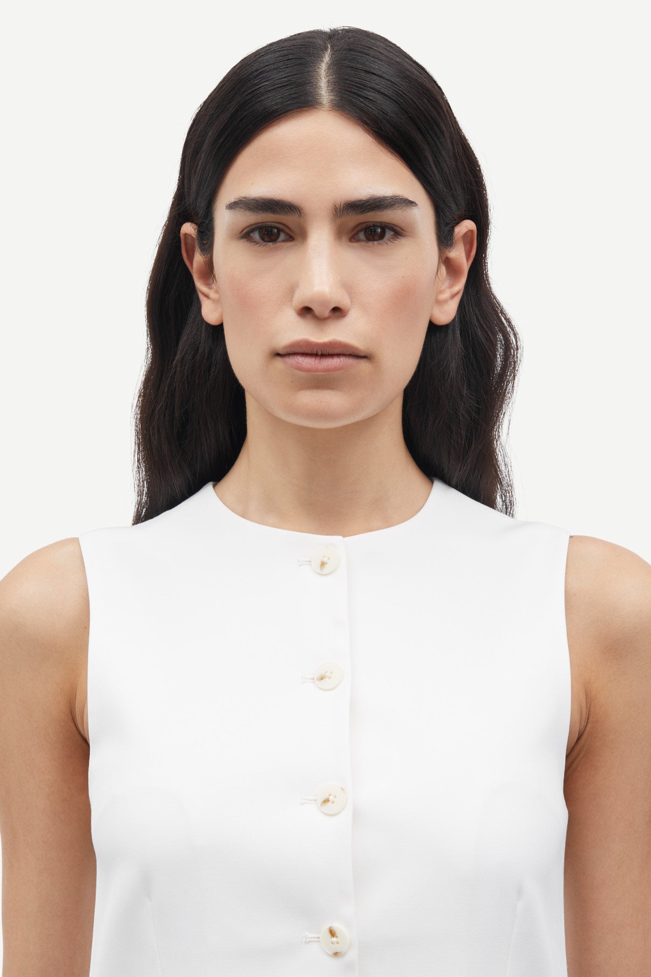 Saruma vest in egret