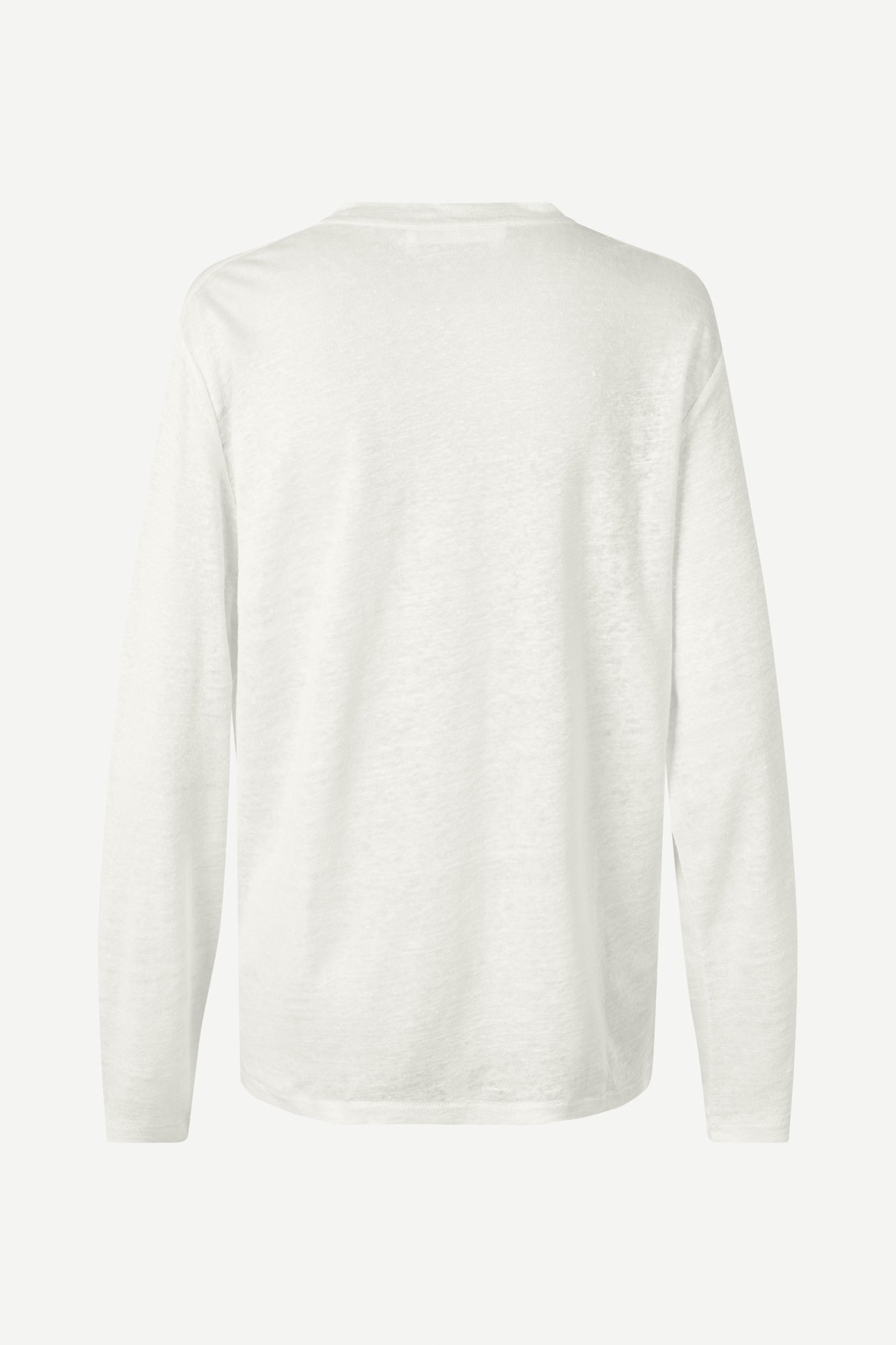 Loose linen shirt in whipped cream