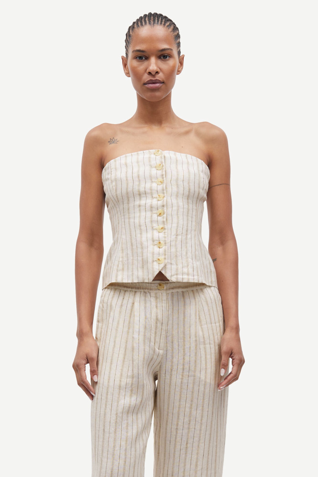 Saellena top in egret saint