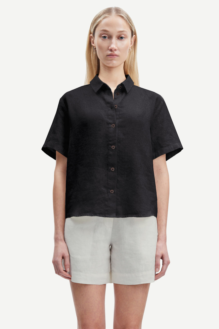Mina linen shirt in black