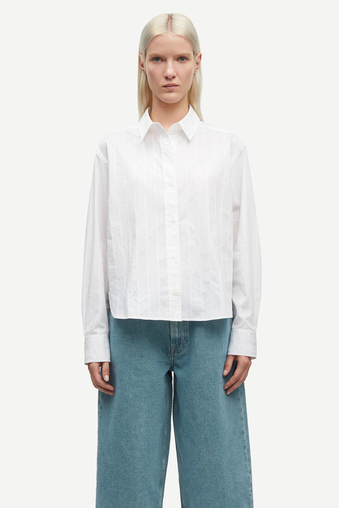 Textured cotton blouse in white