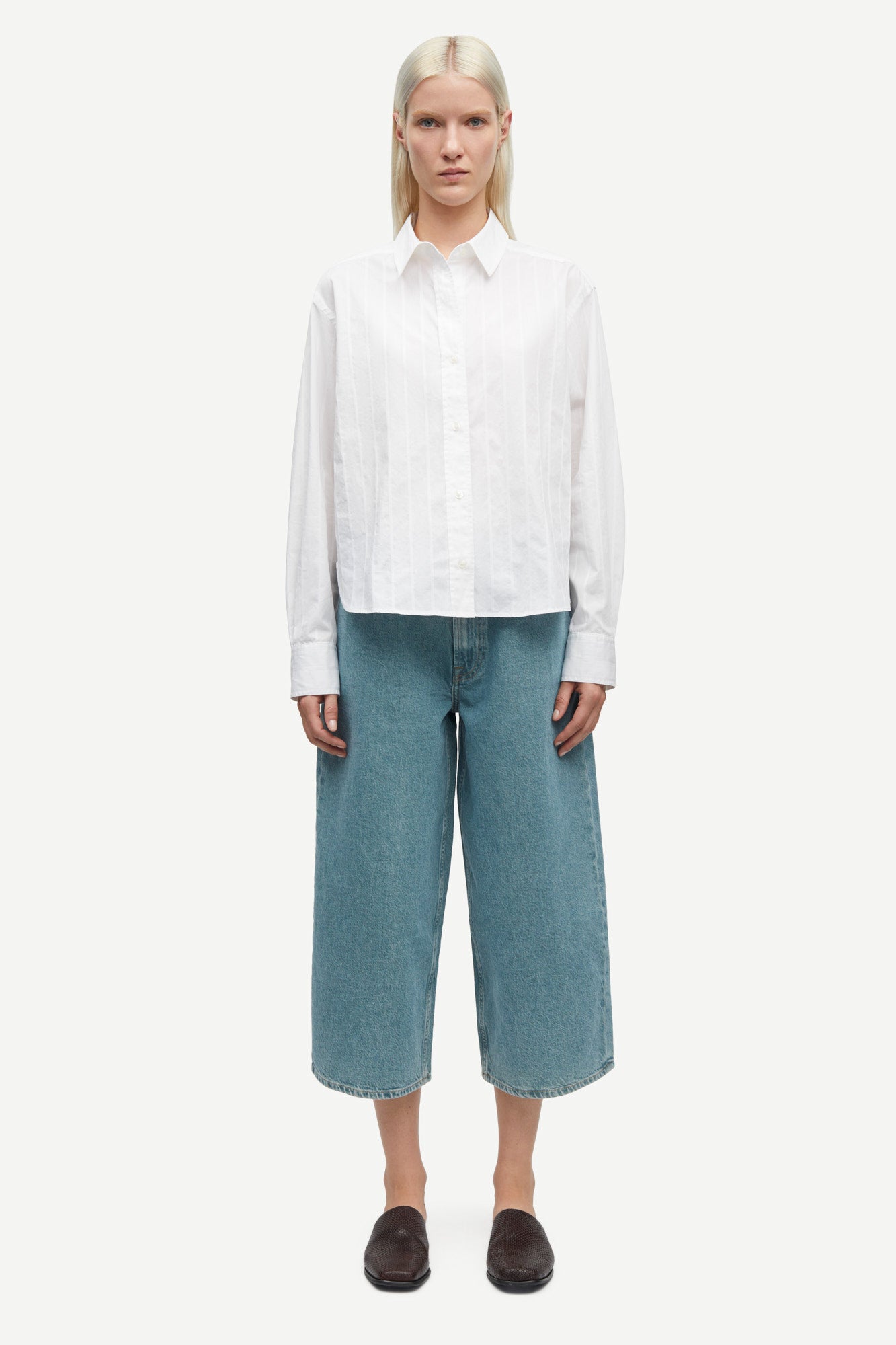 Textured cotton blouse in white
