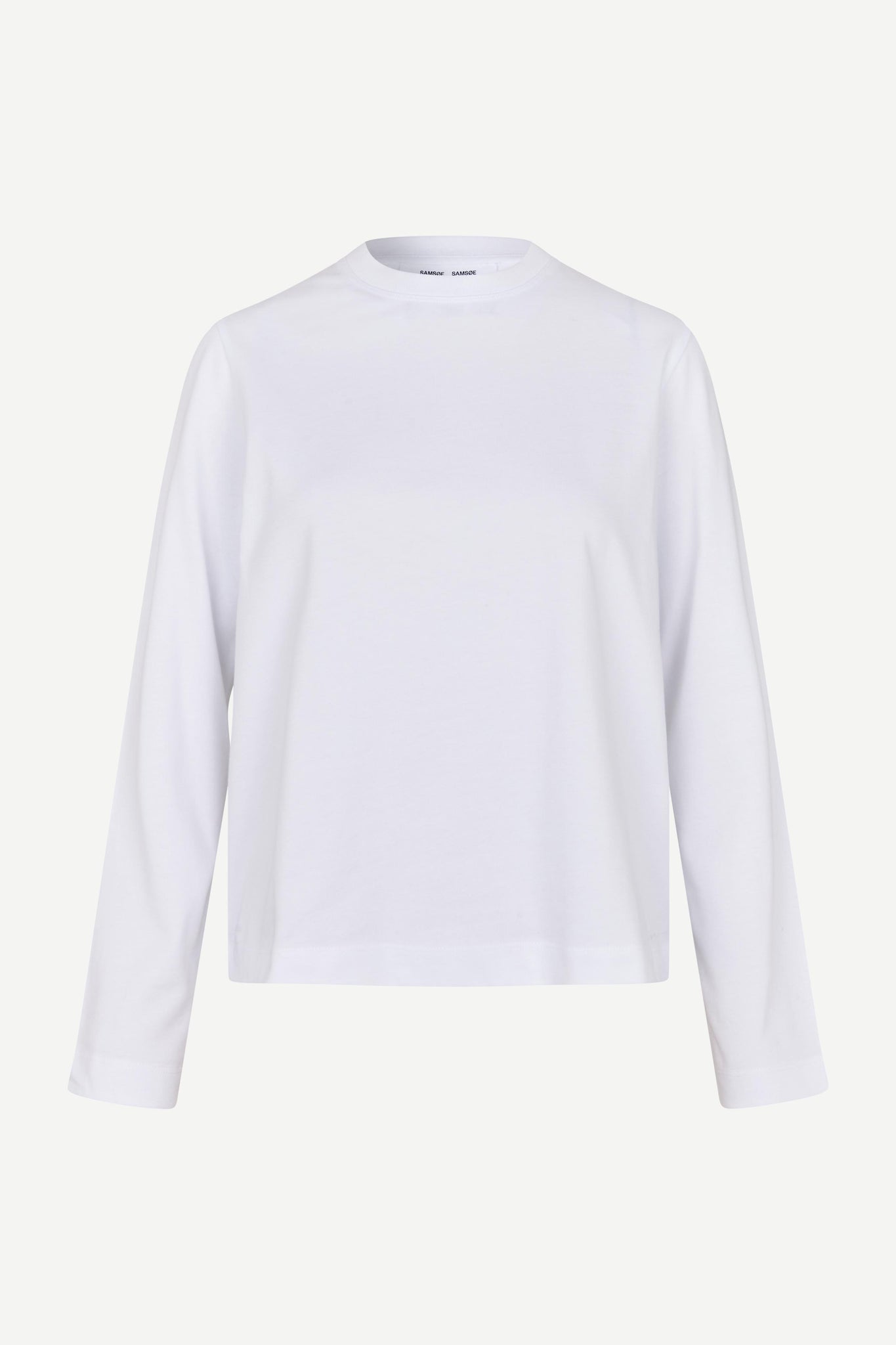 Crew neck longsleeve in white