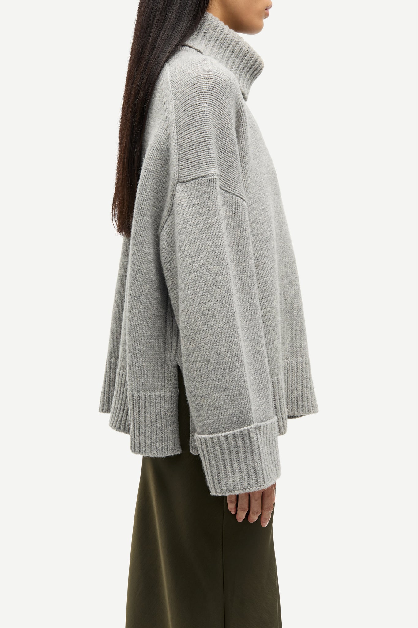 Sakeiku turtleneck sweater in grey melange
