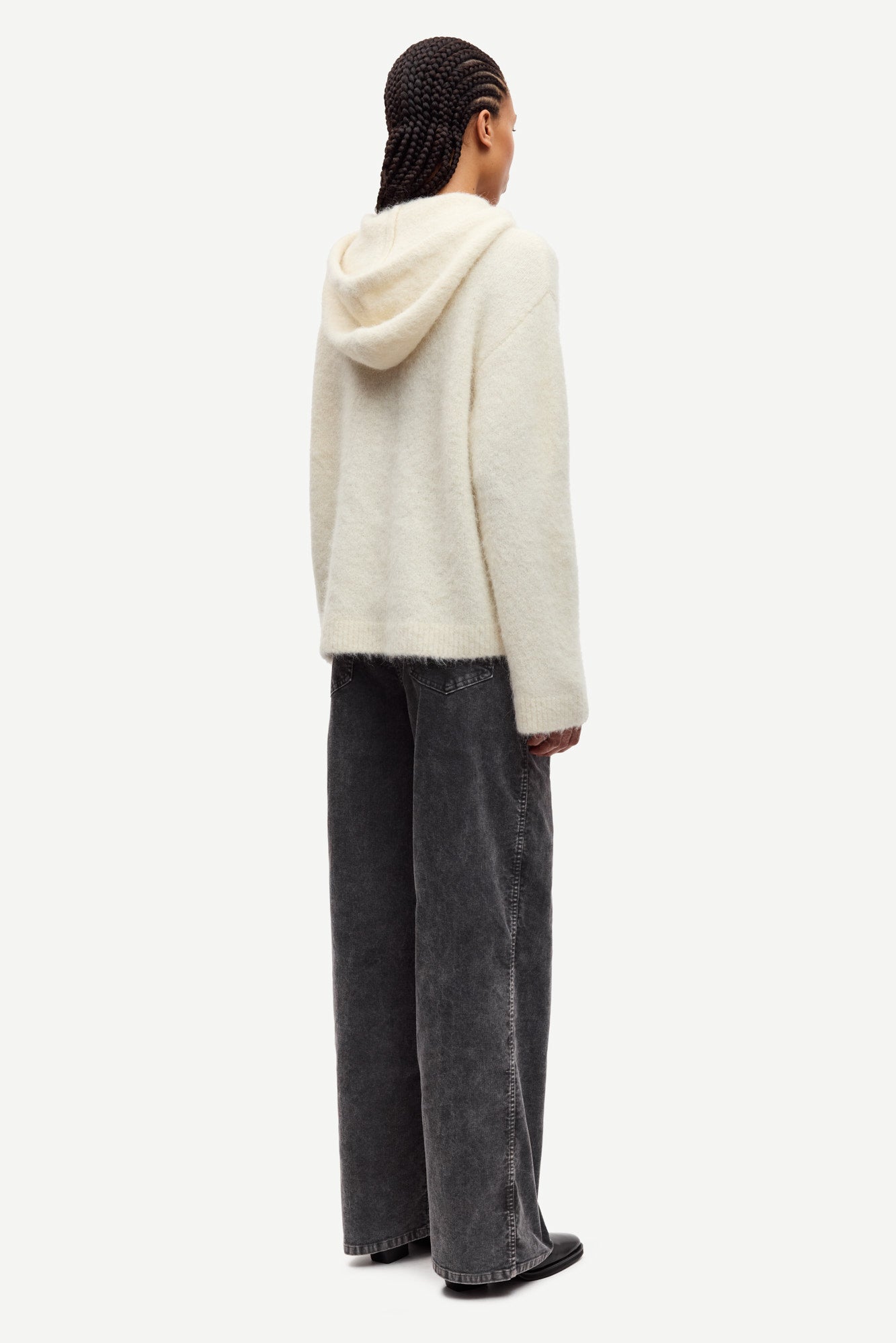 Alpaca hoodie in clear cream
