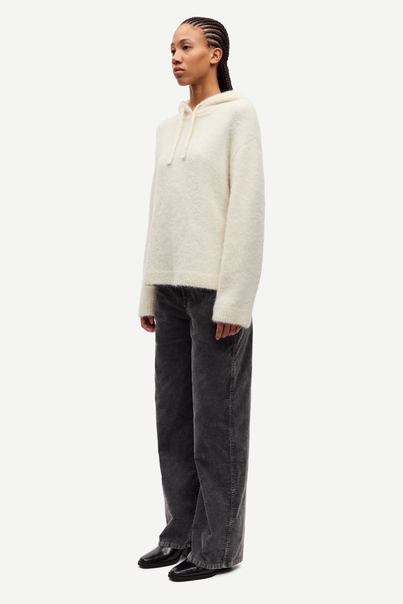Alpaca hoodie in clear cream
