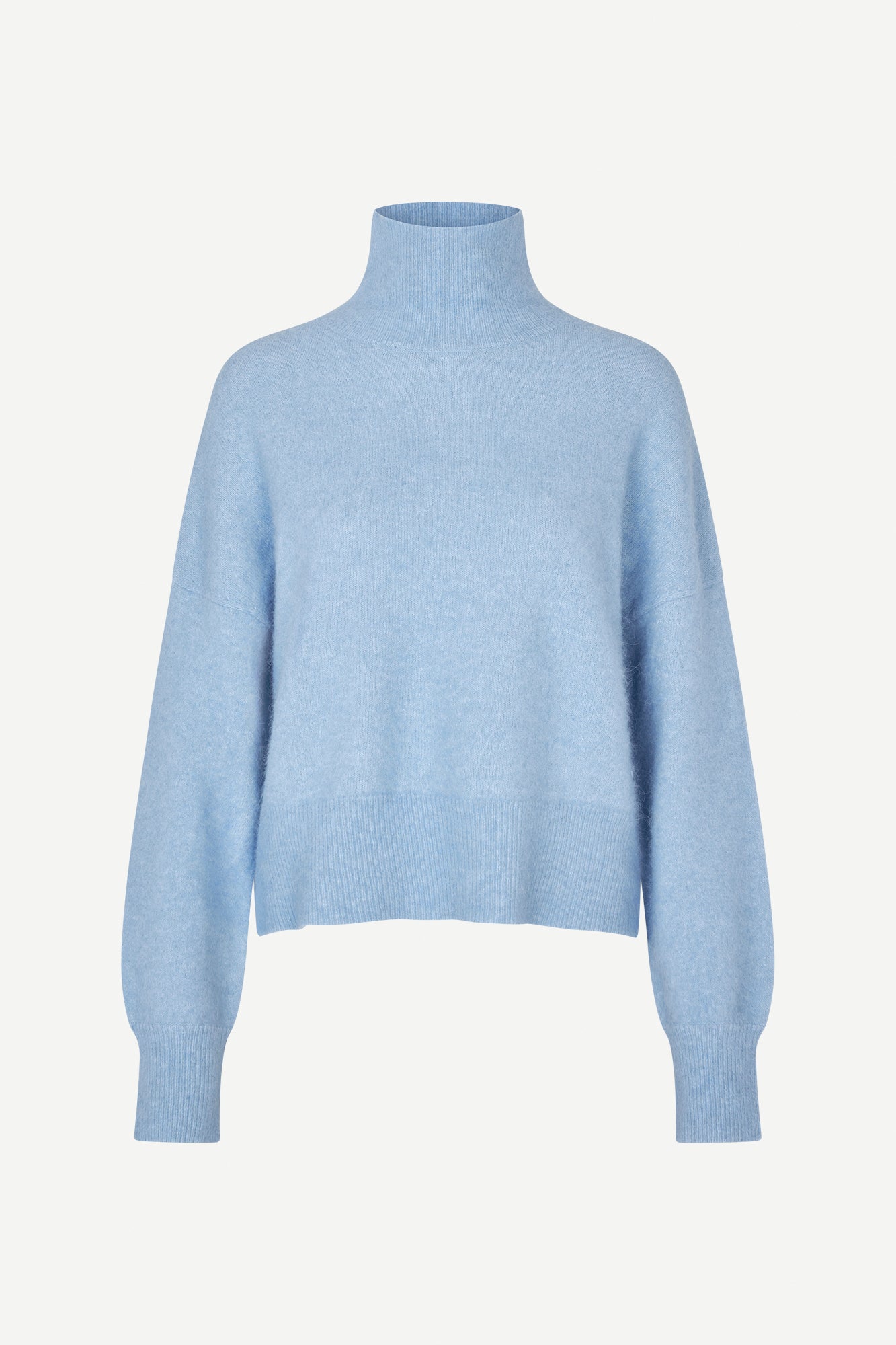Nola turtleneck in sky blue