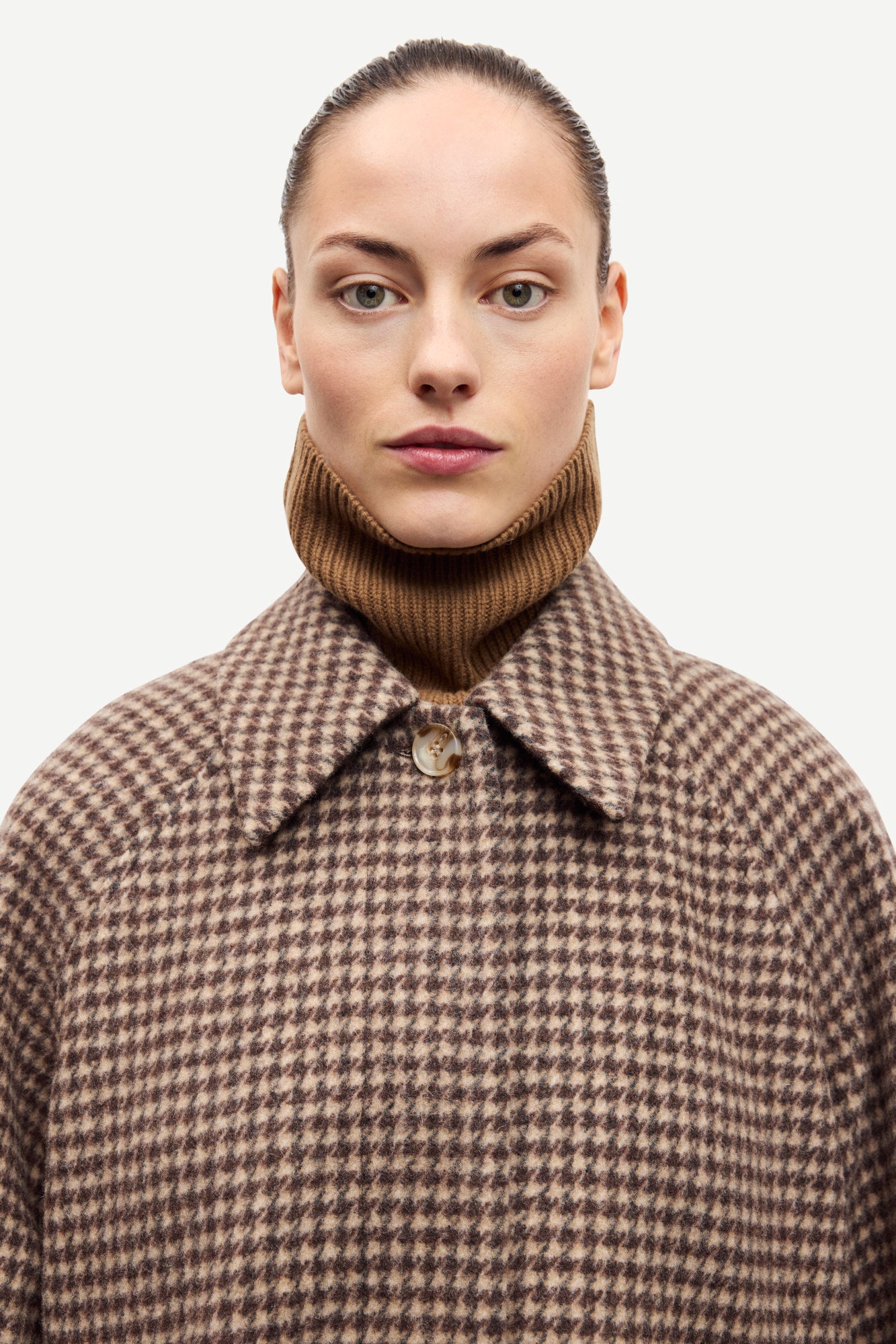 Alma wool coat in brown pattern