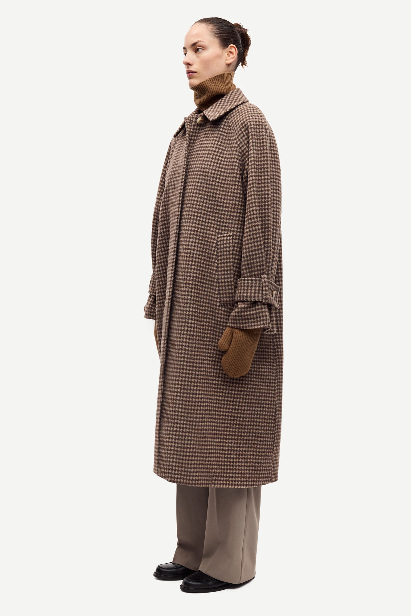 Alma wool coat in brown pattern