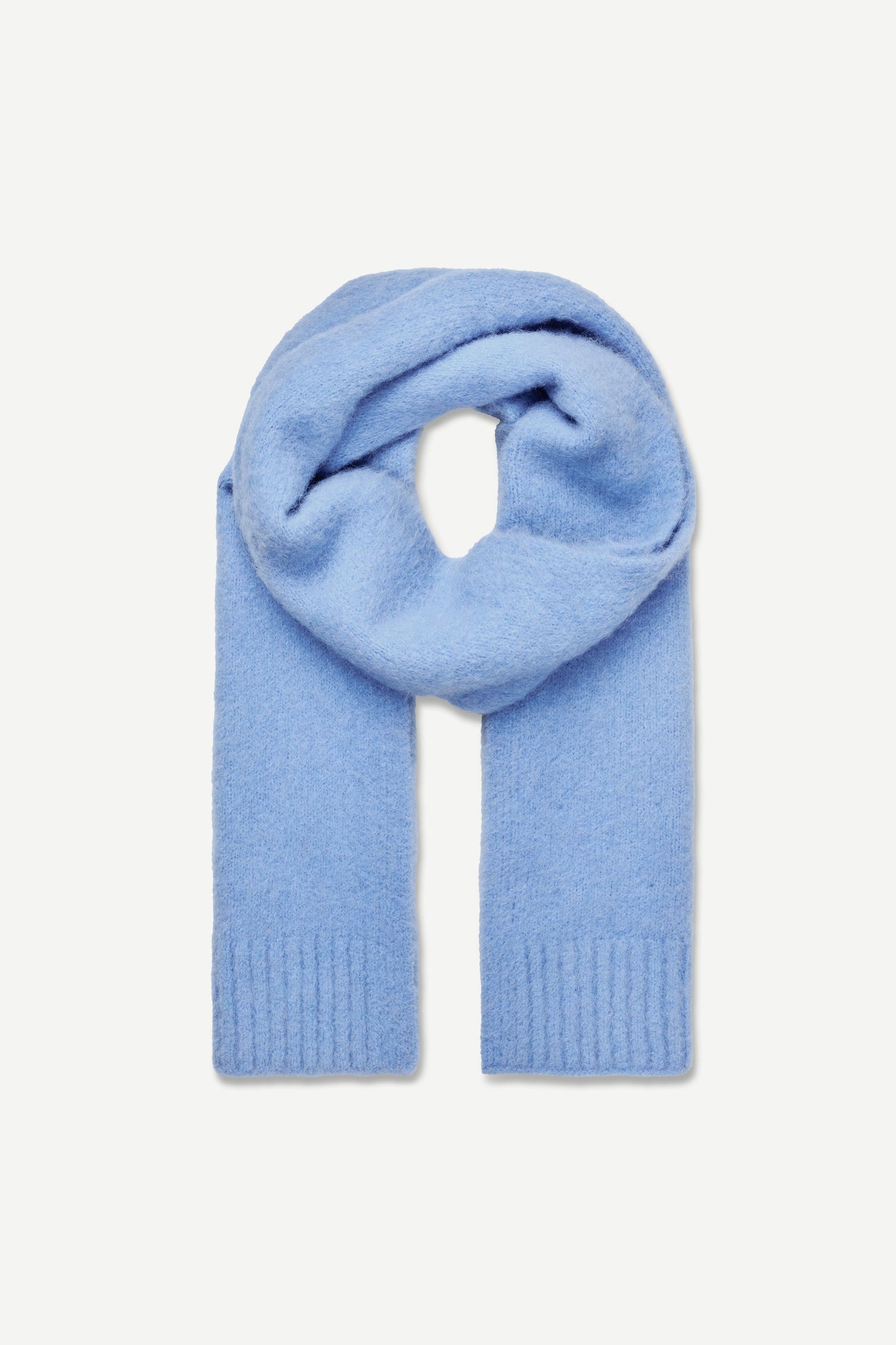 Sajeanne scarf in sky blue