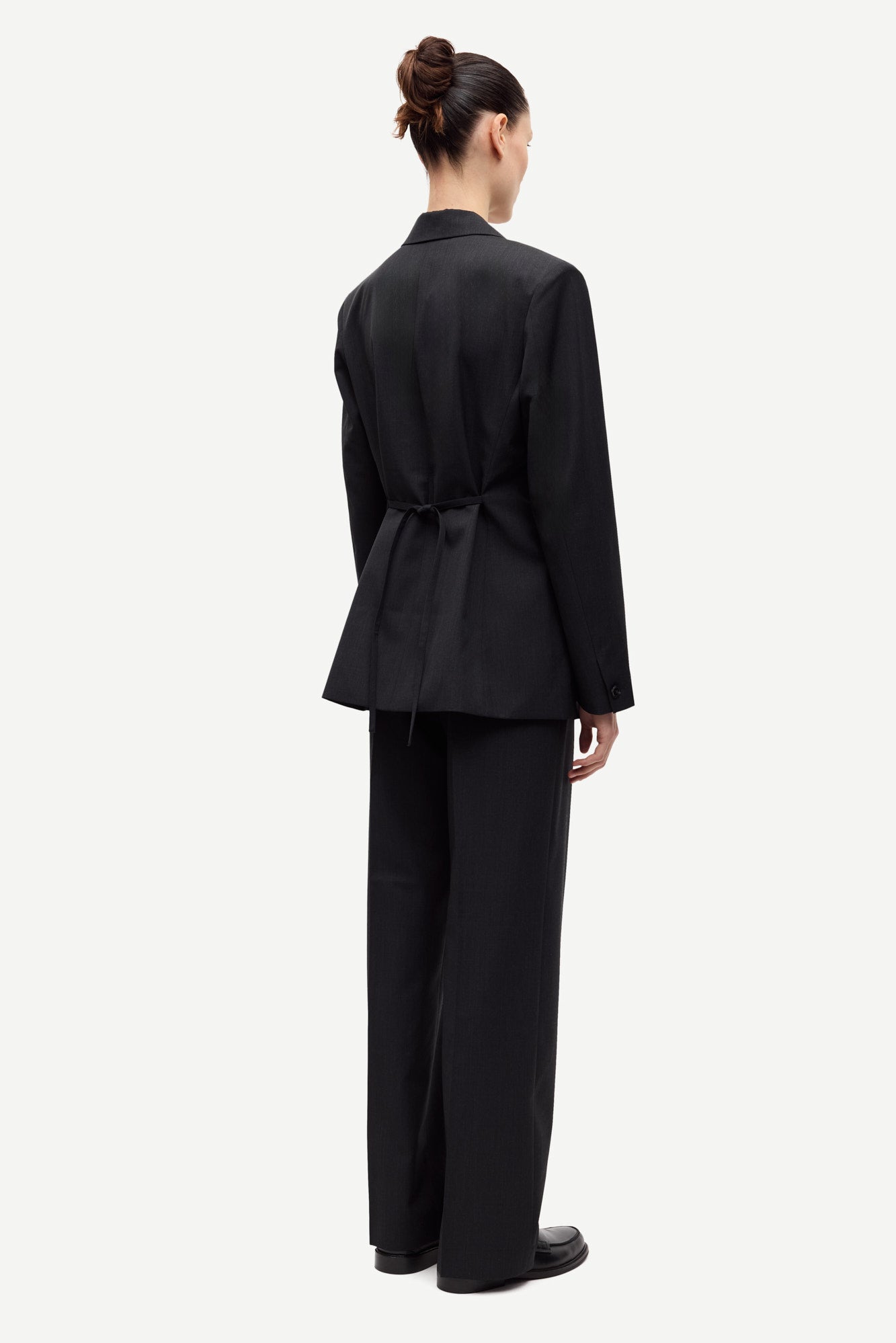 Satove blazer in black melange
