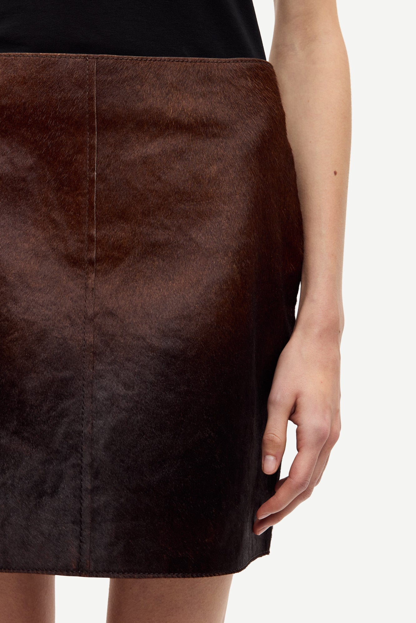 Salil cow leather skirt in dark brown dip-dye
