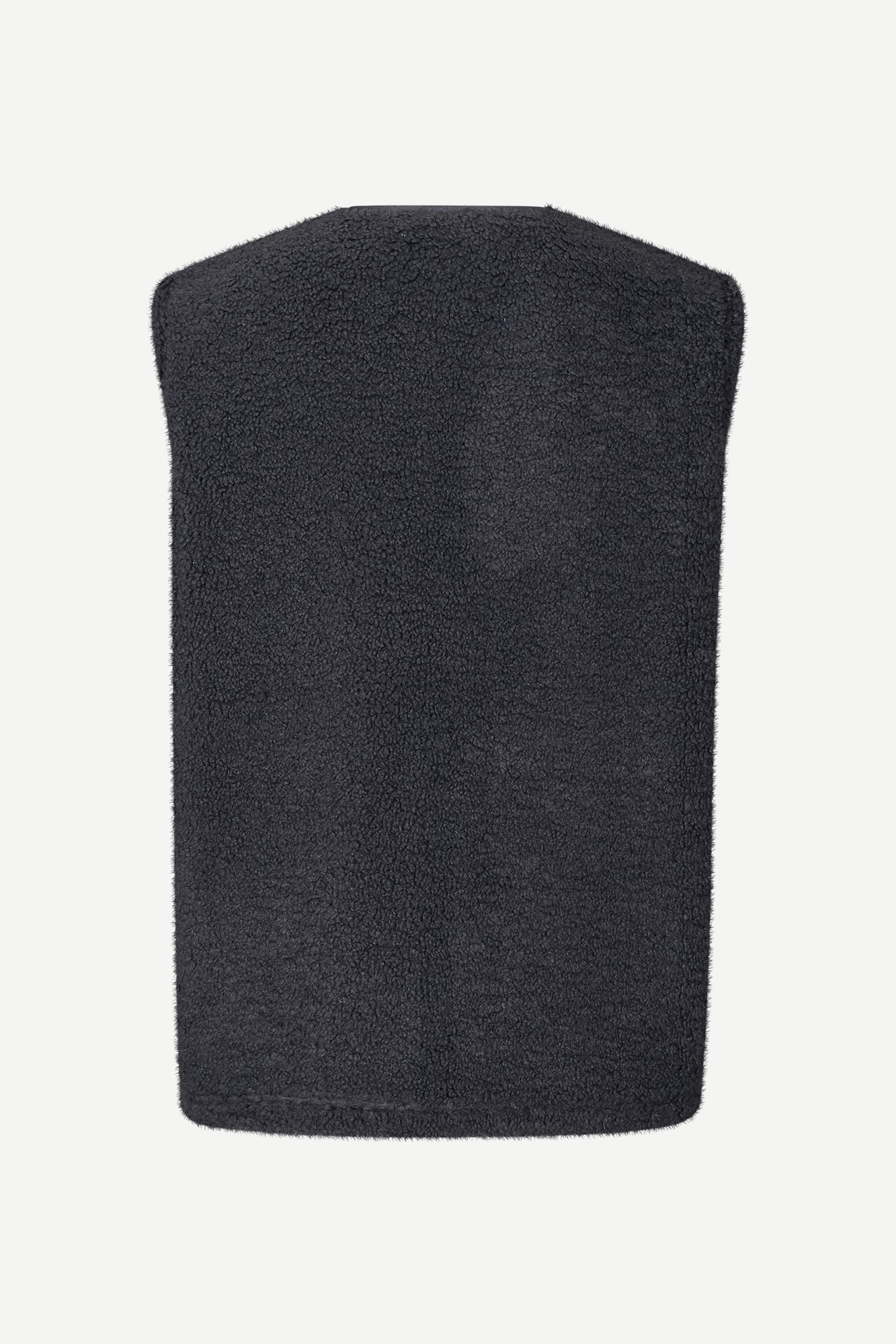Sauutumns vest in charcoal art