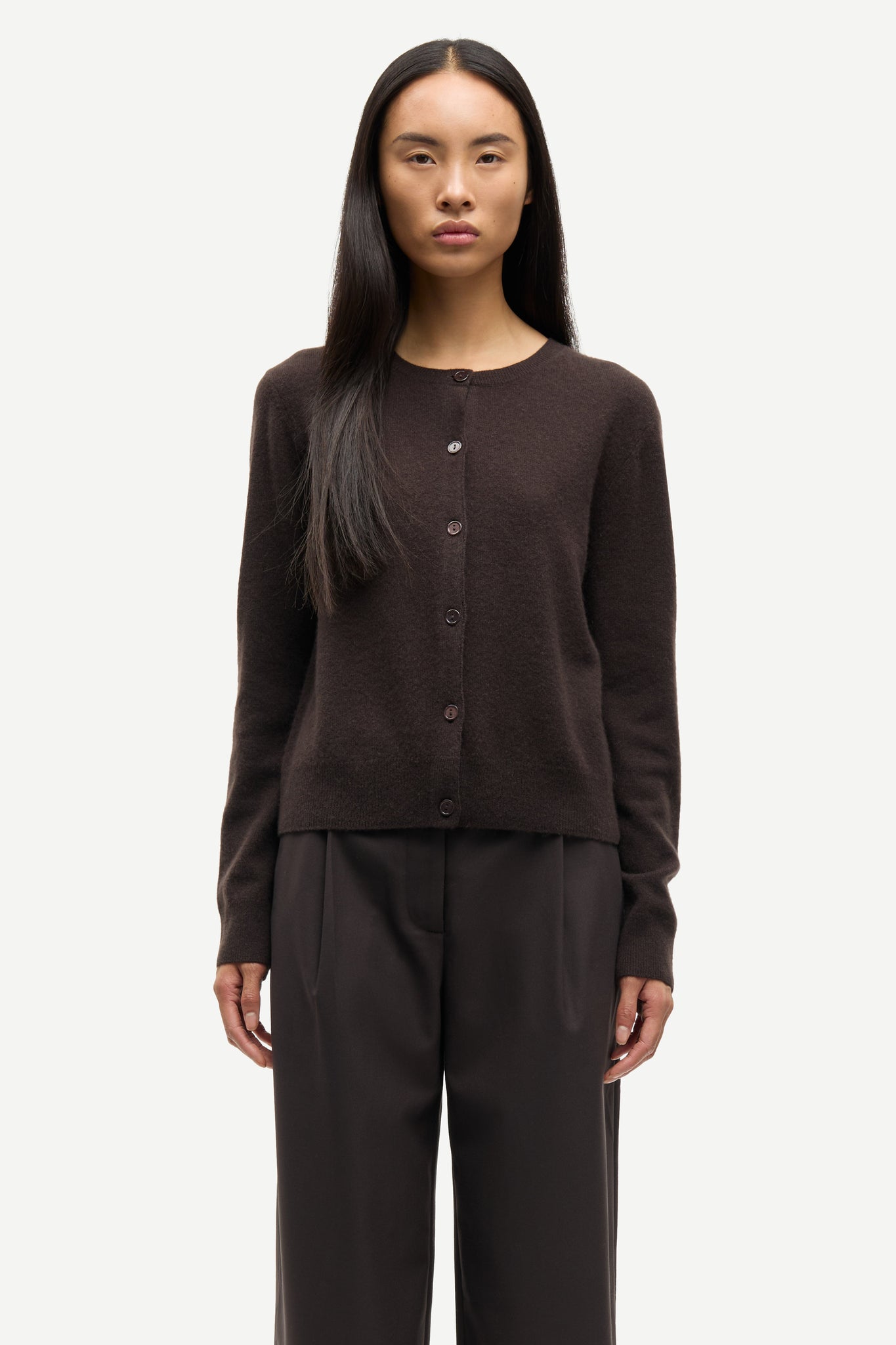 Pure cashmere cardigan in black coffee