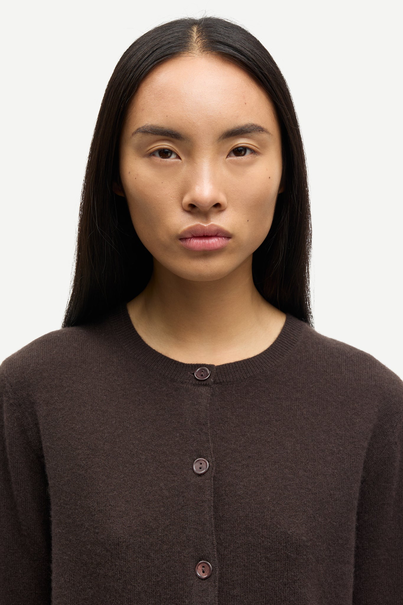 Pure cashmere cardigan in black coffee