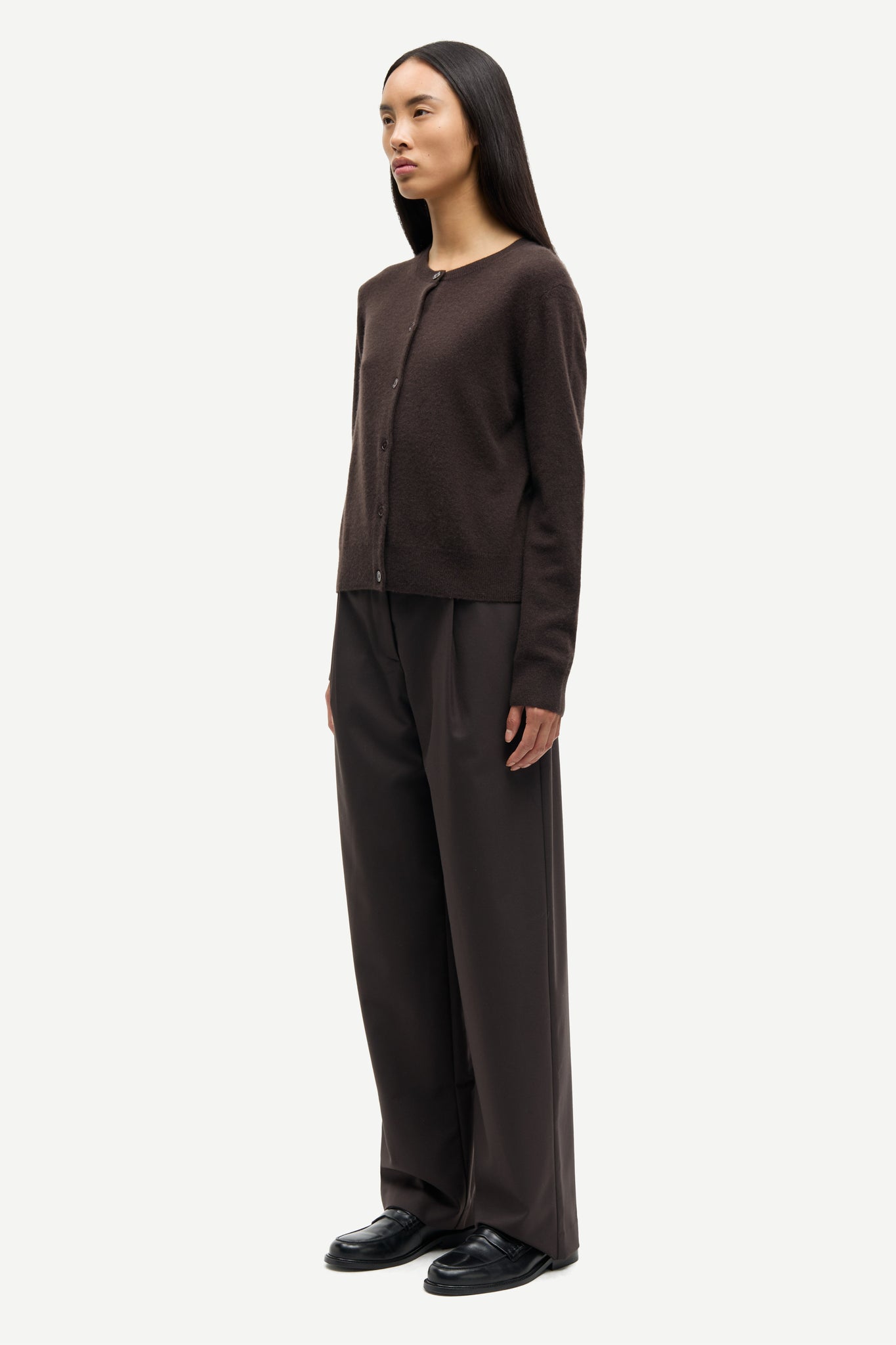 Pure cashmere cardigan in black coffee