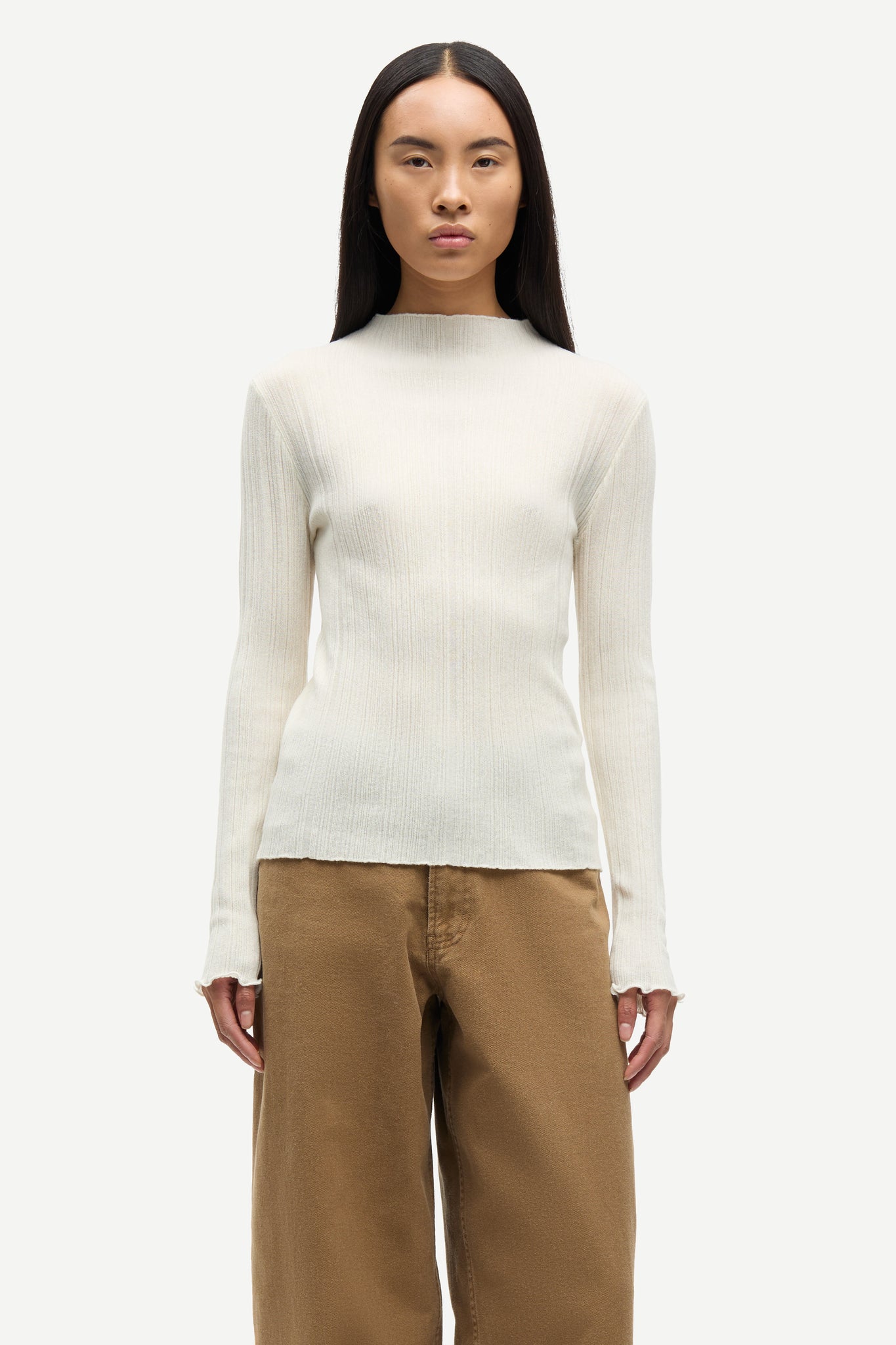 Sajose turtleneck in clear cream