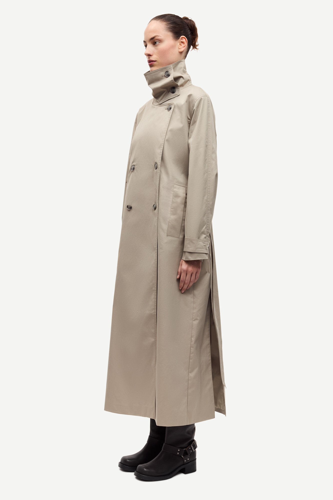 Sahayes coat in aluminium