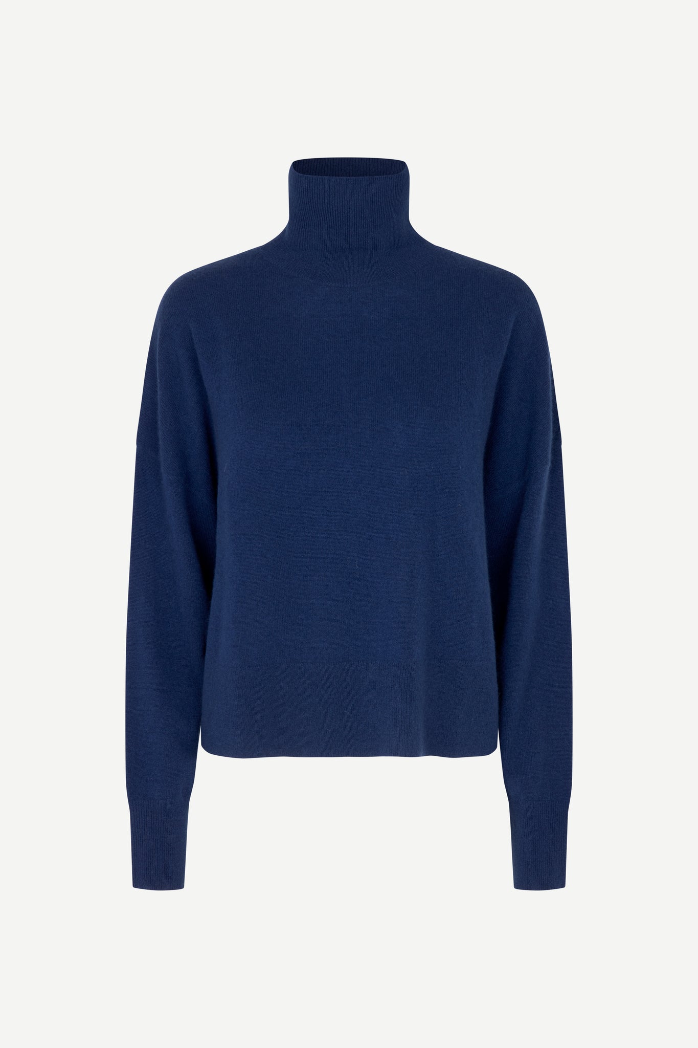 Nola turtleneck in medieval blue
