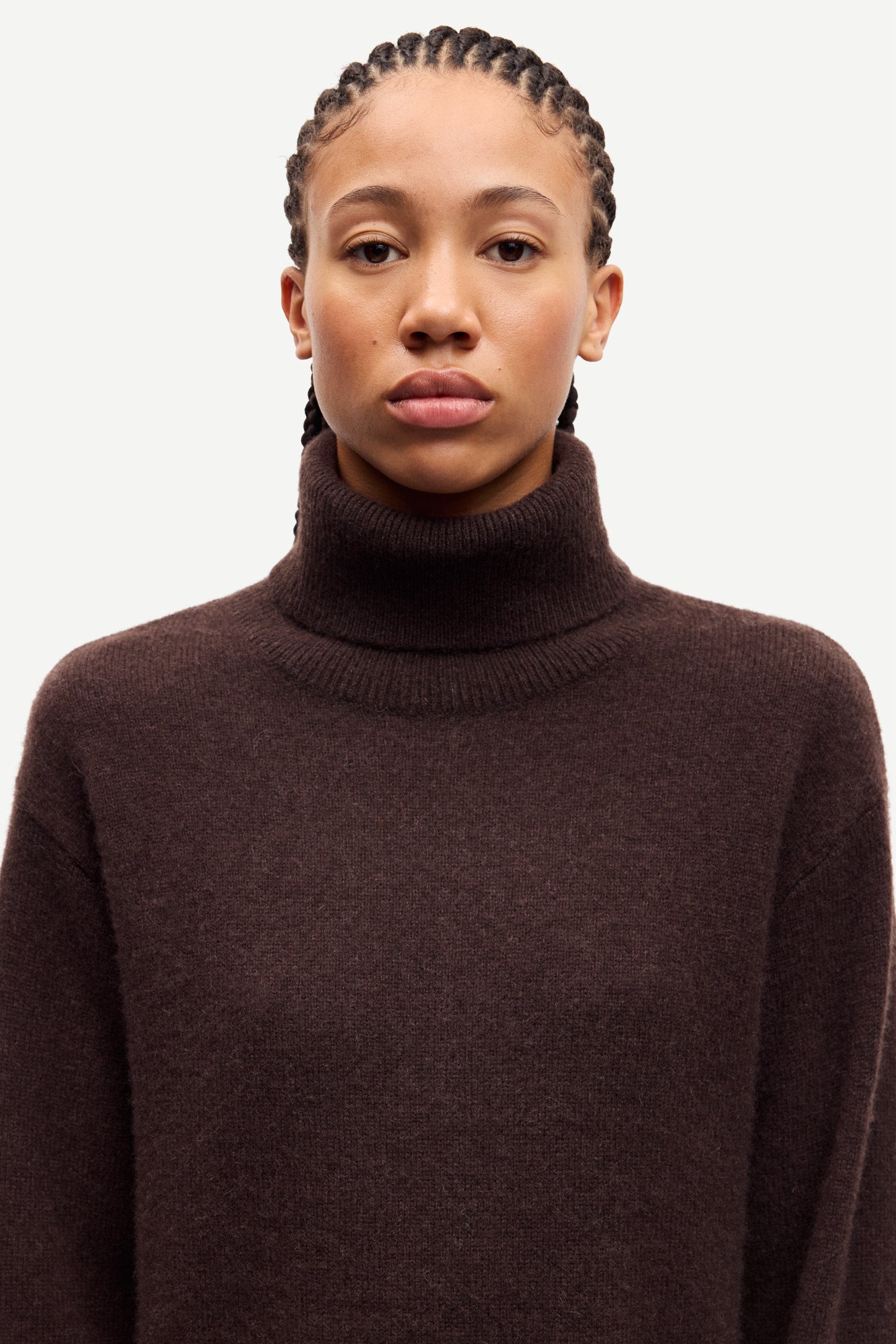 Samartina turtleneck in black coffee