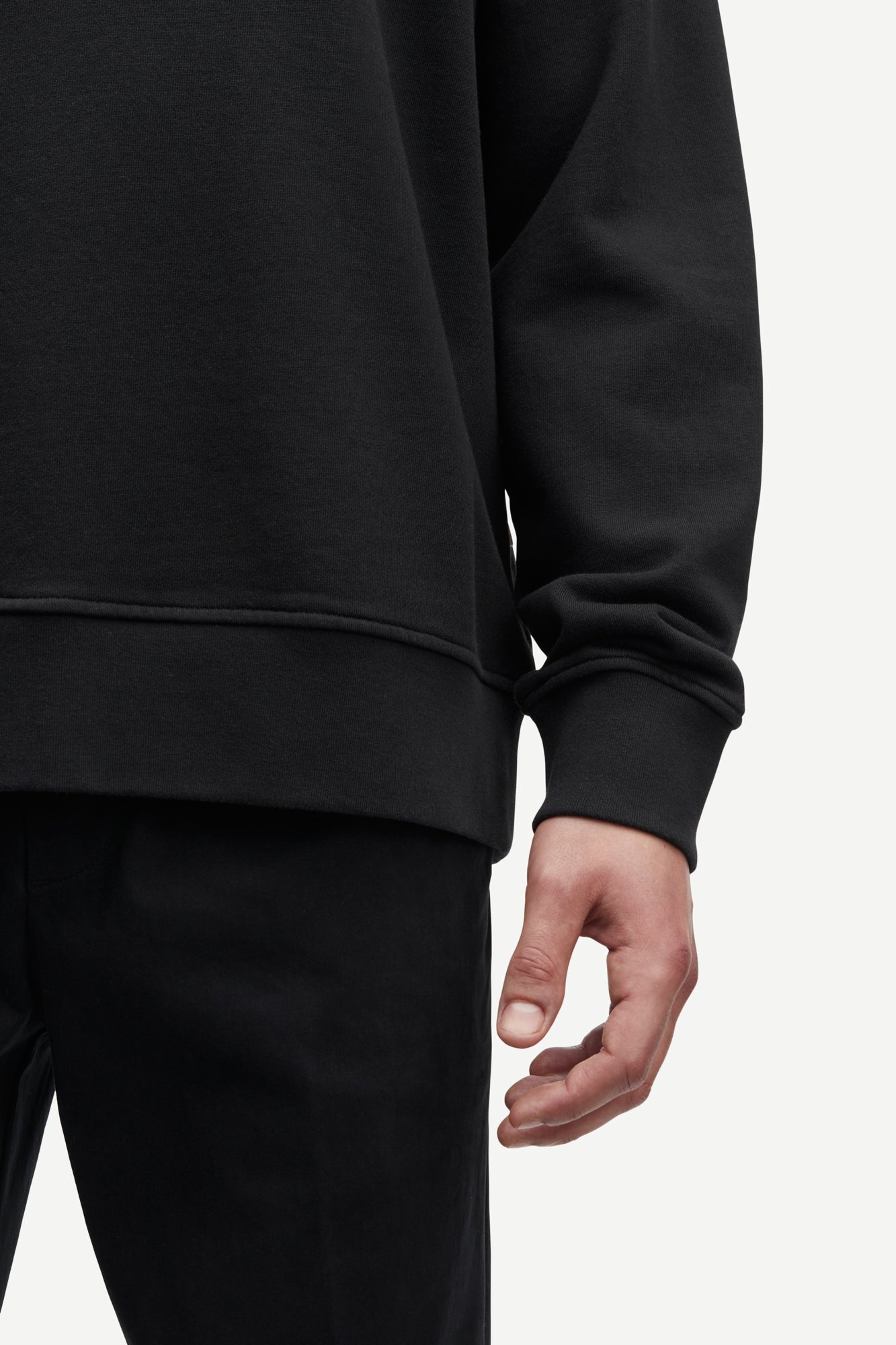 Saleonardo sweatshirt in black