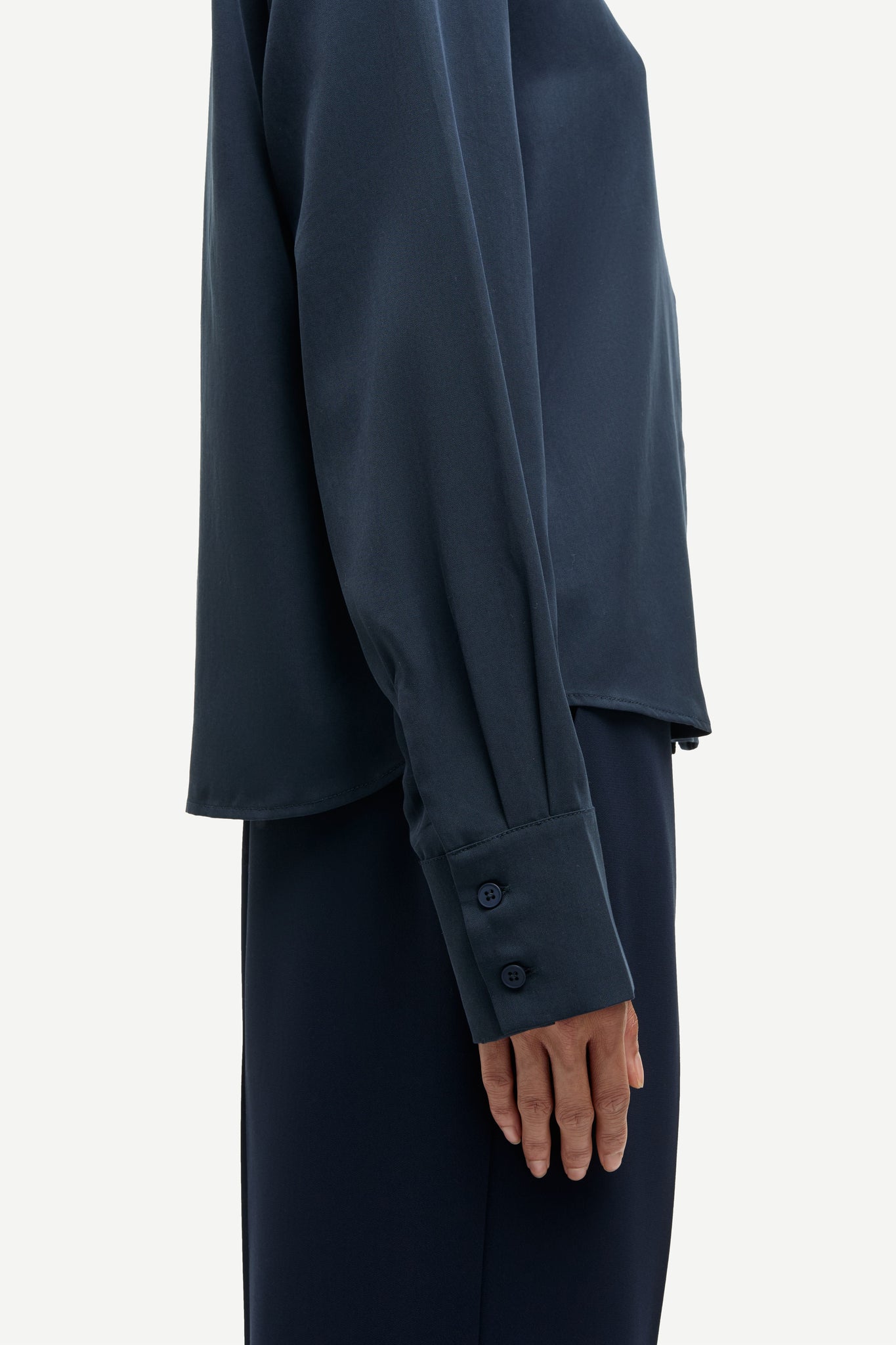 Samina Is shirt in salute