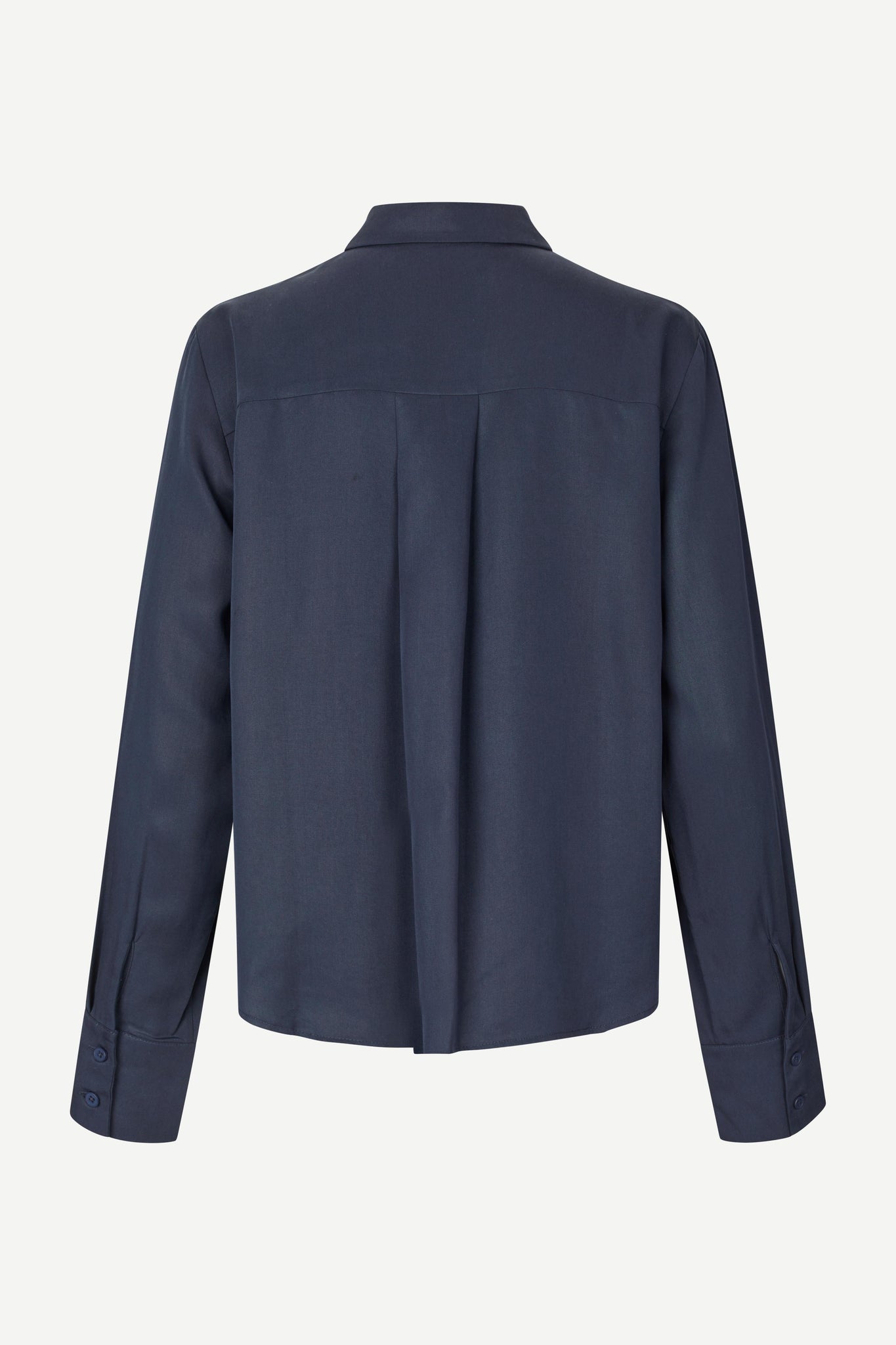 Samina Is shirt in salute