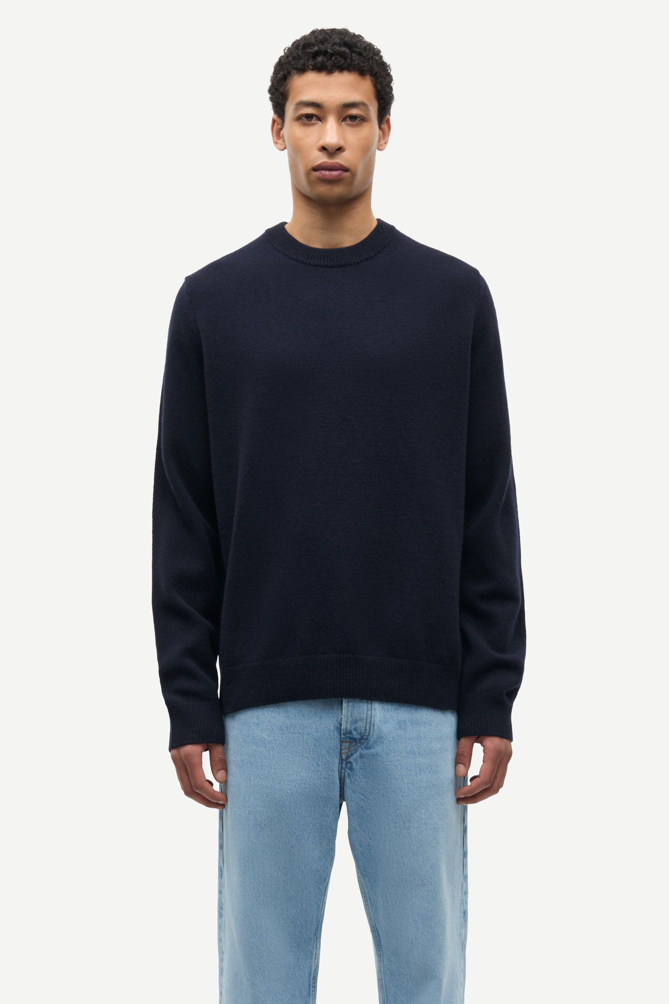 Isak knit sweater in salute