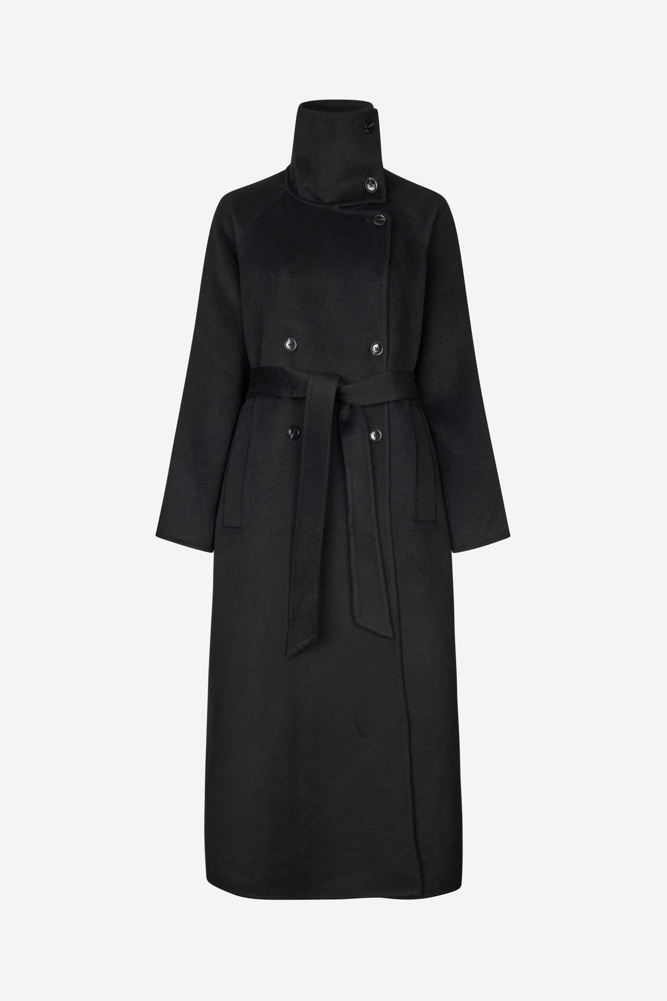 Sahanne coat in black