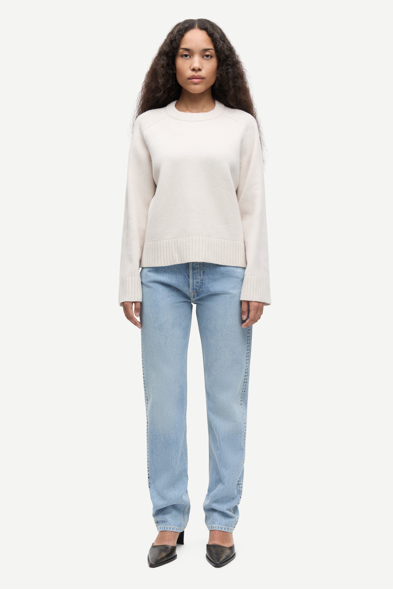 Satilly sweater in pumice stone