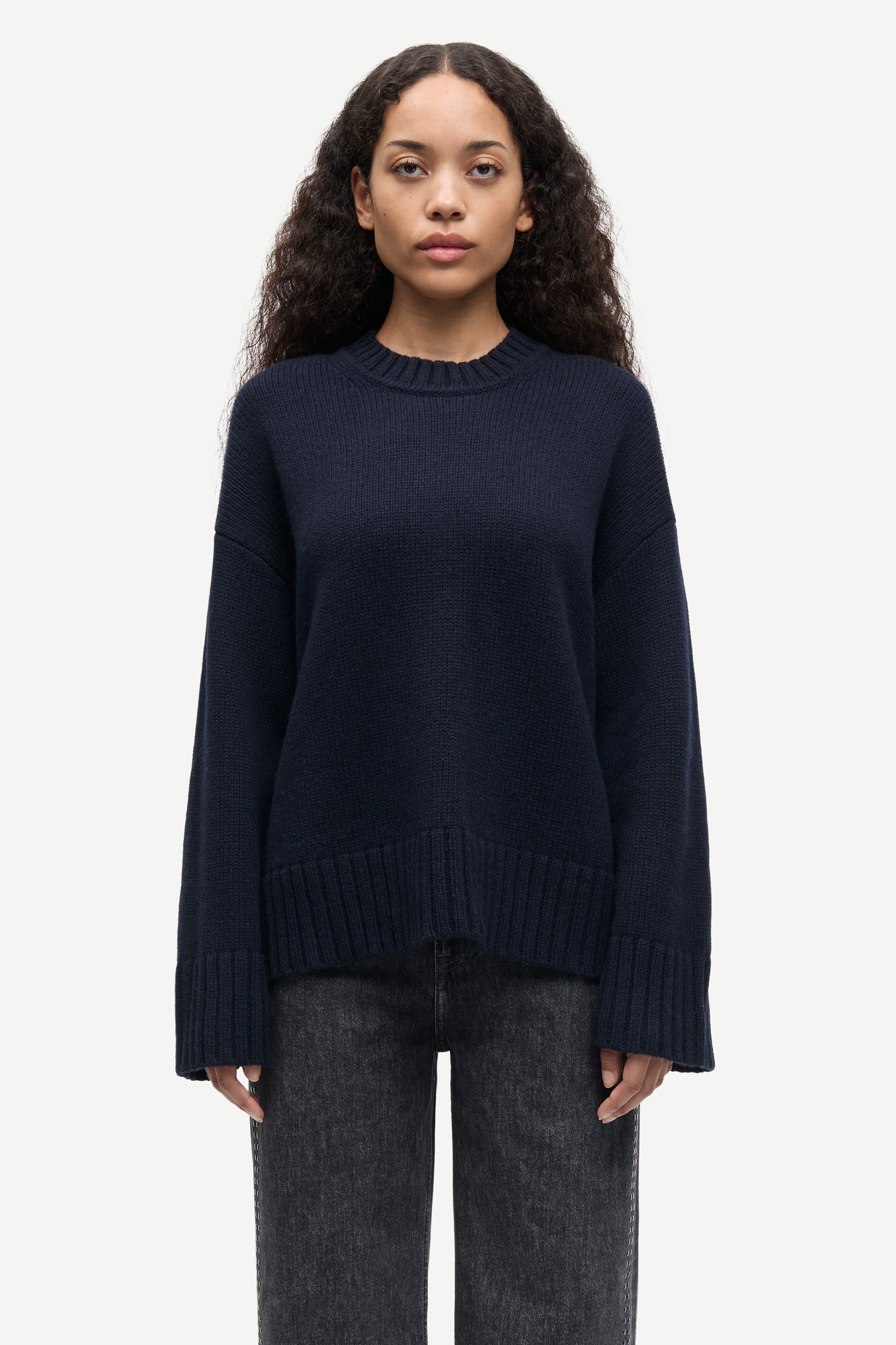 Sakeiku sweater in salute