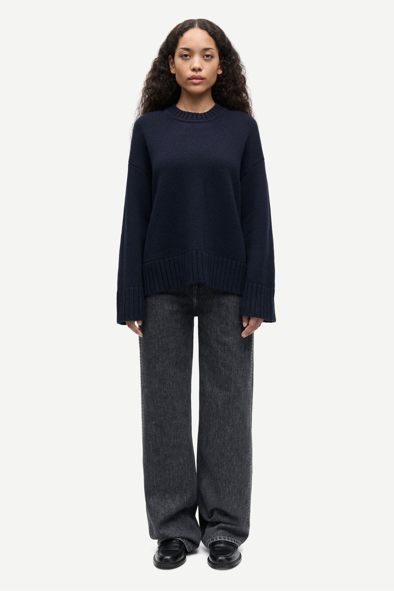 Sakeiku sweater in salute