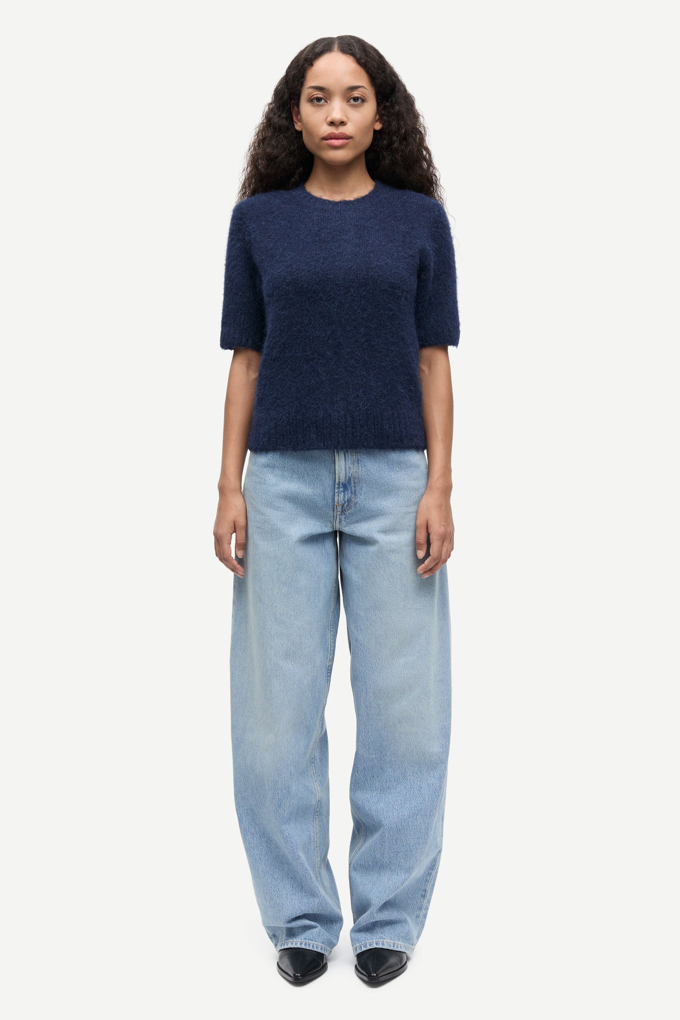 Sajeanne top in salute