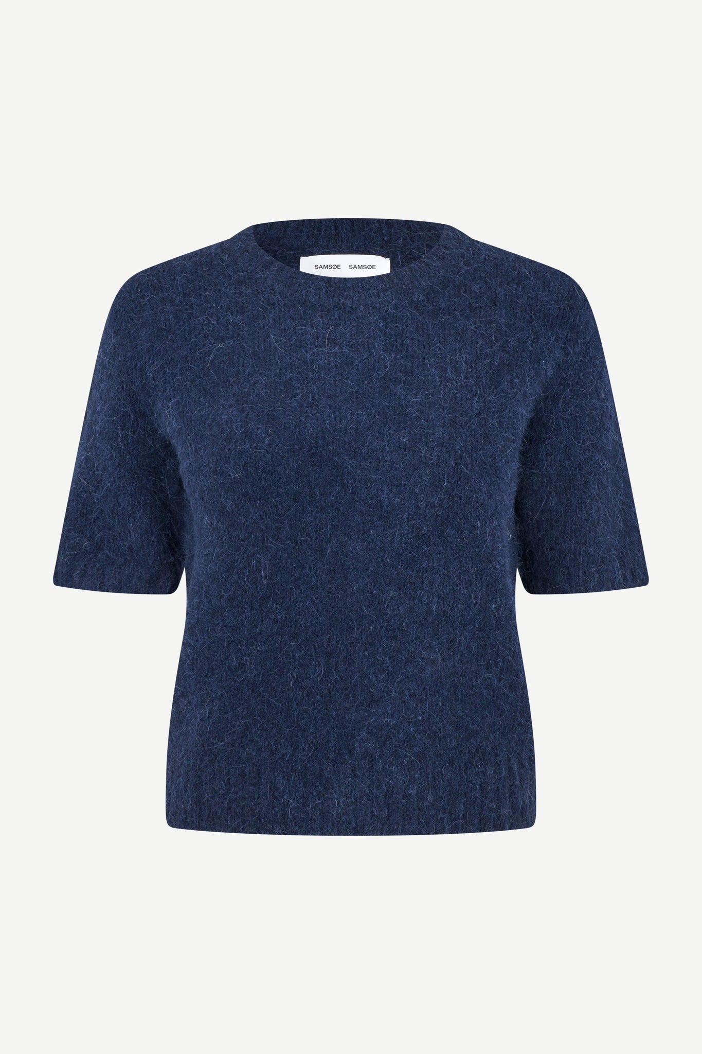 Sajeanne top in salute